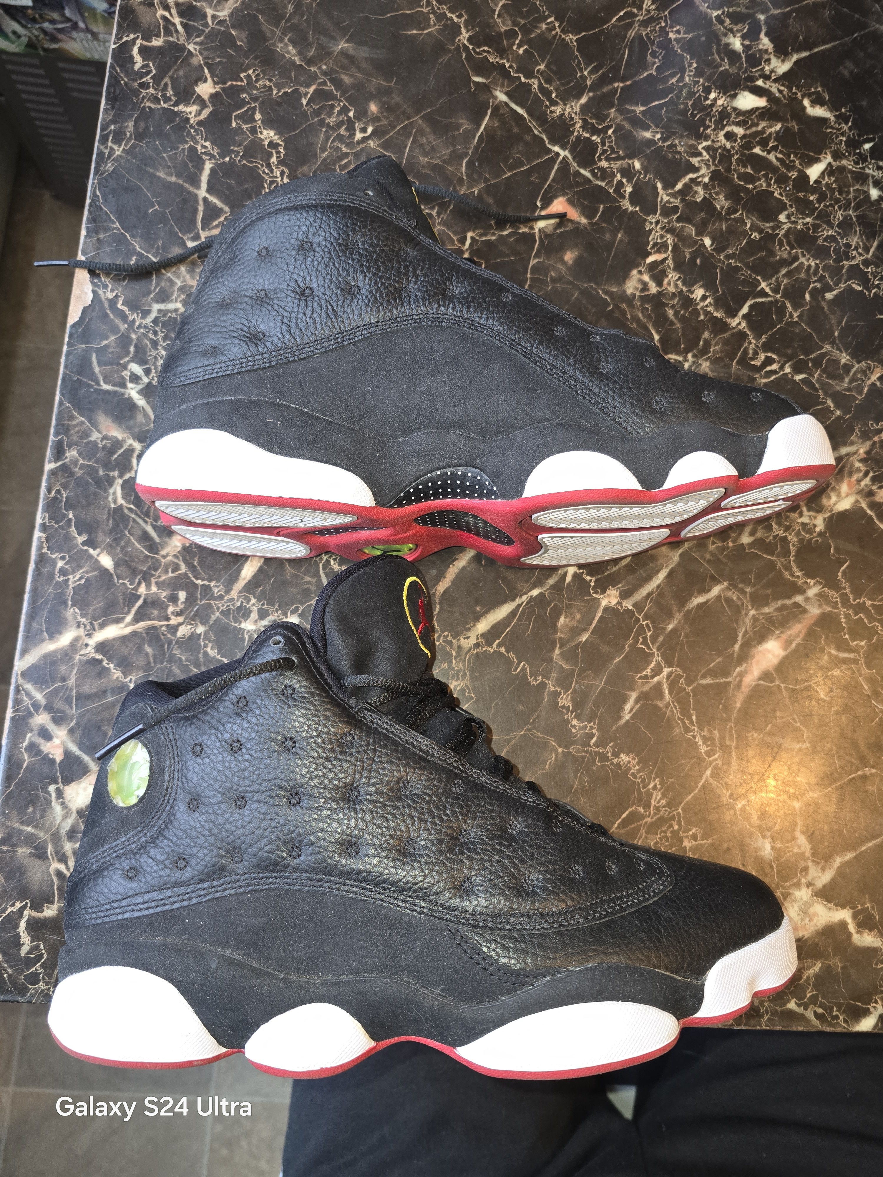 Nike Jordan 13 playoffs 2011 Size US 9 / EU 42 - 2 Thumbnail
