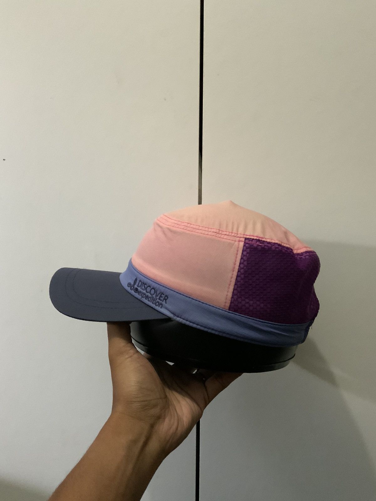 DISCOVERED Discover Expedition Multicolor Spellout Hat Size ONE SIZE - 2 Thumbnail