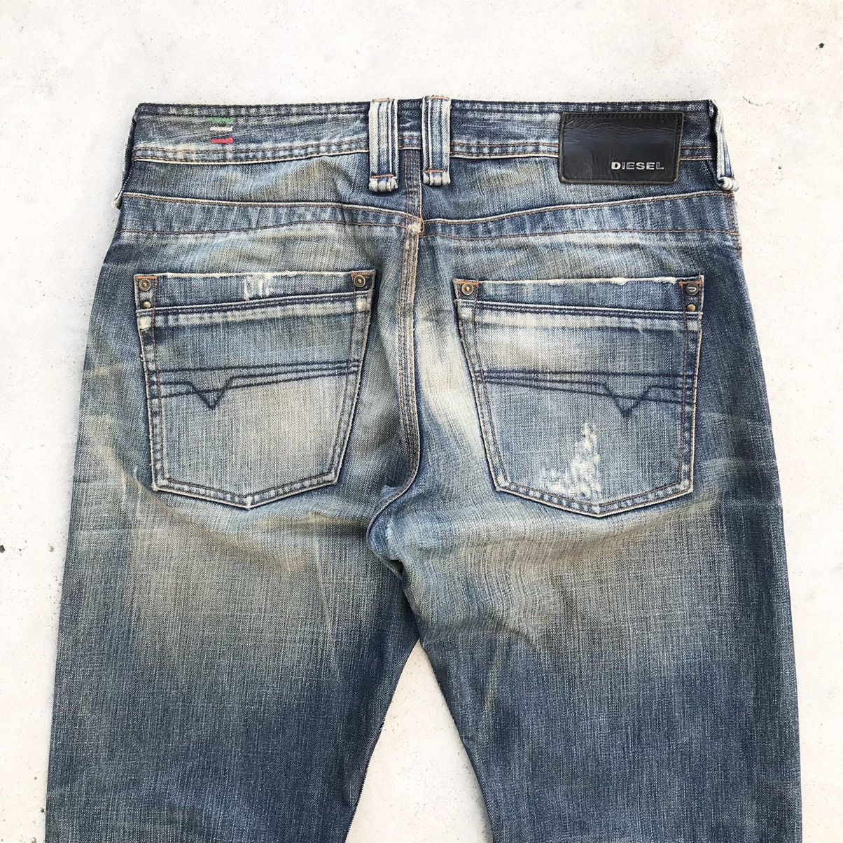 Diesel 2000's Diesel Industry - Timmen Distress Washed Jeans Size US 32 / EU 48 - 4 Thumbnail