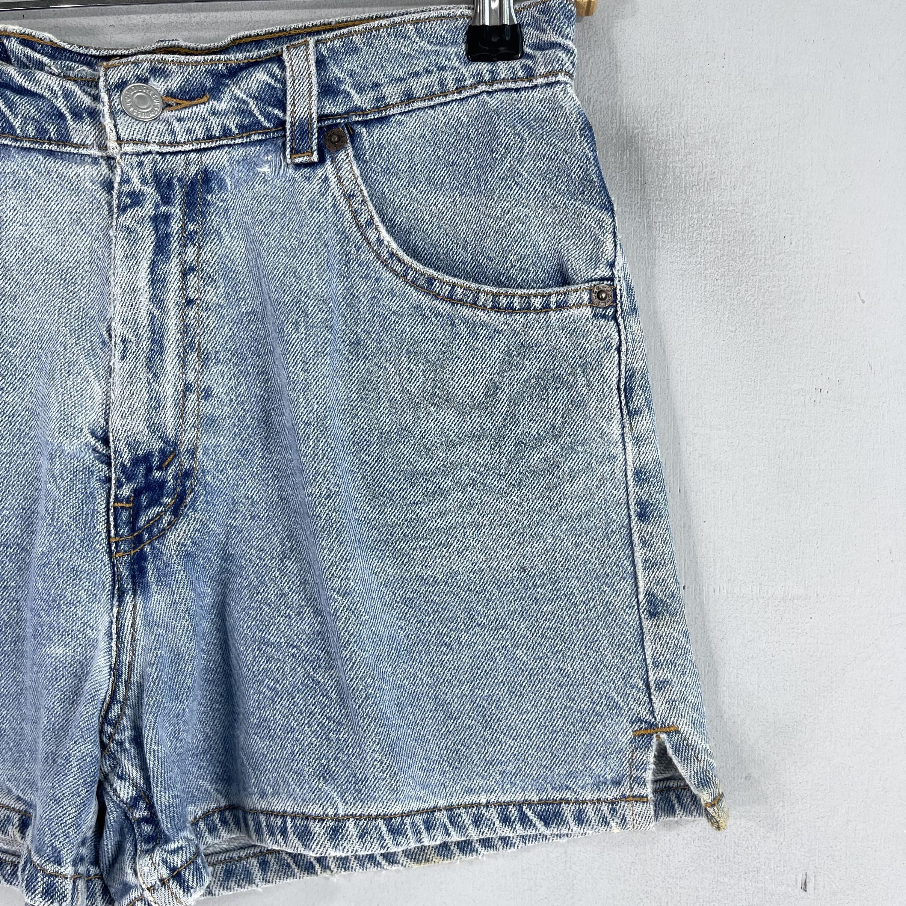 Levi's × Vintage W27 Vintage Levis 342 Distressed Ripped Cutoff Jeans Size 27" / US 4 / IT 40 - 2 Thumbnail