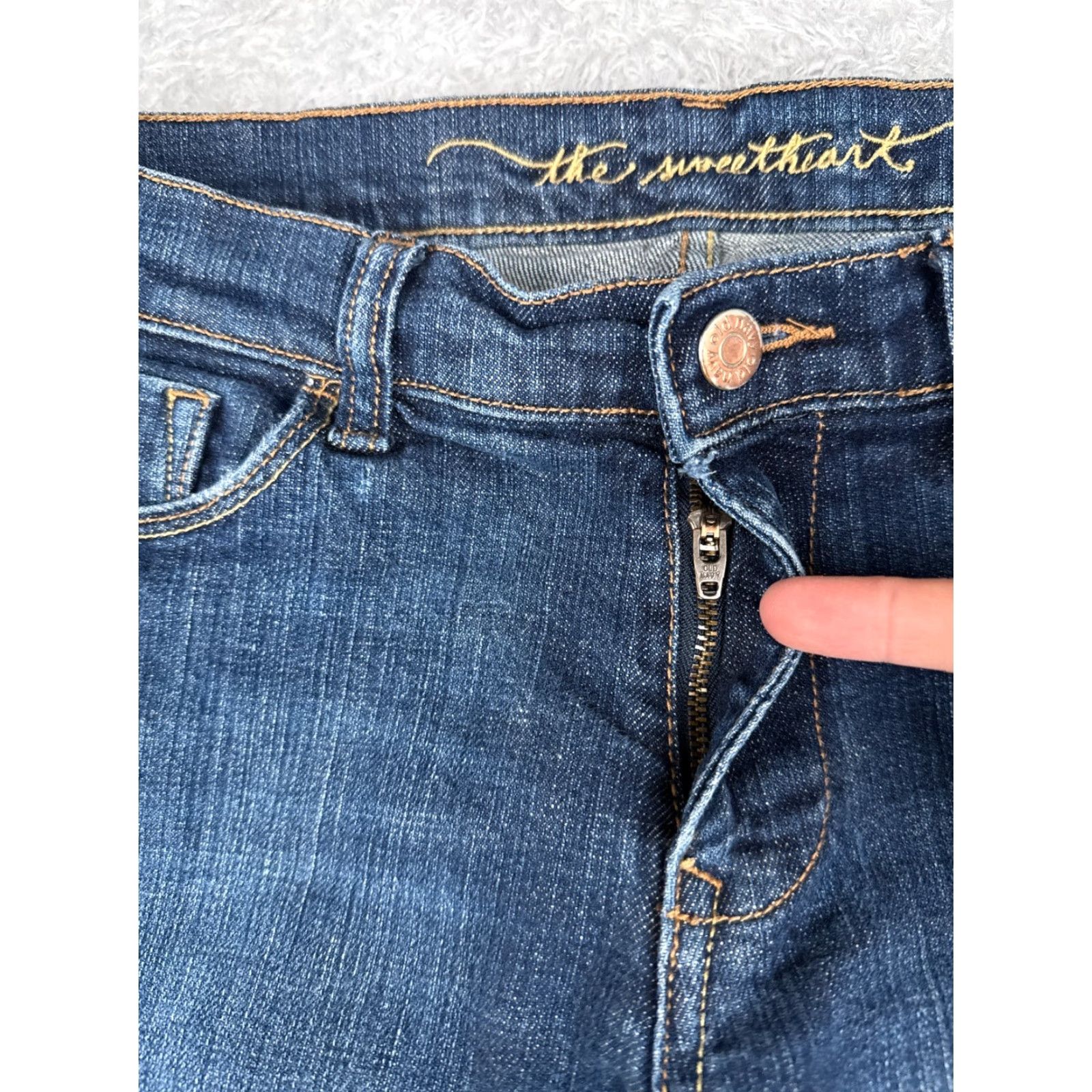 Old Navy Old Navy Jeans Women's 4 Blue Denim Medium Wash The Sweetheart Mid 30x30 Size 27" / US 4 / IT 40 - 5 Thumbnail