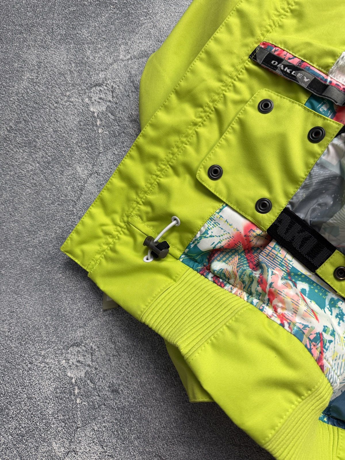 Oakley Vintage Oakley Jacket Hooded GorpCore Multi Pocket 00’s Ski Size US M / EU 48-50 / 2 - 21 Thumbnail