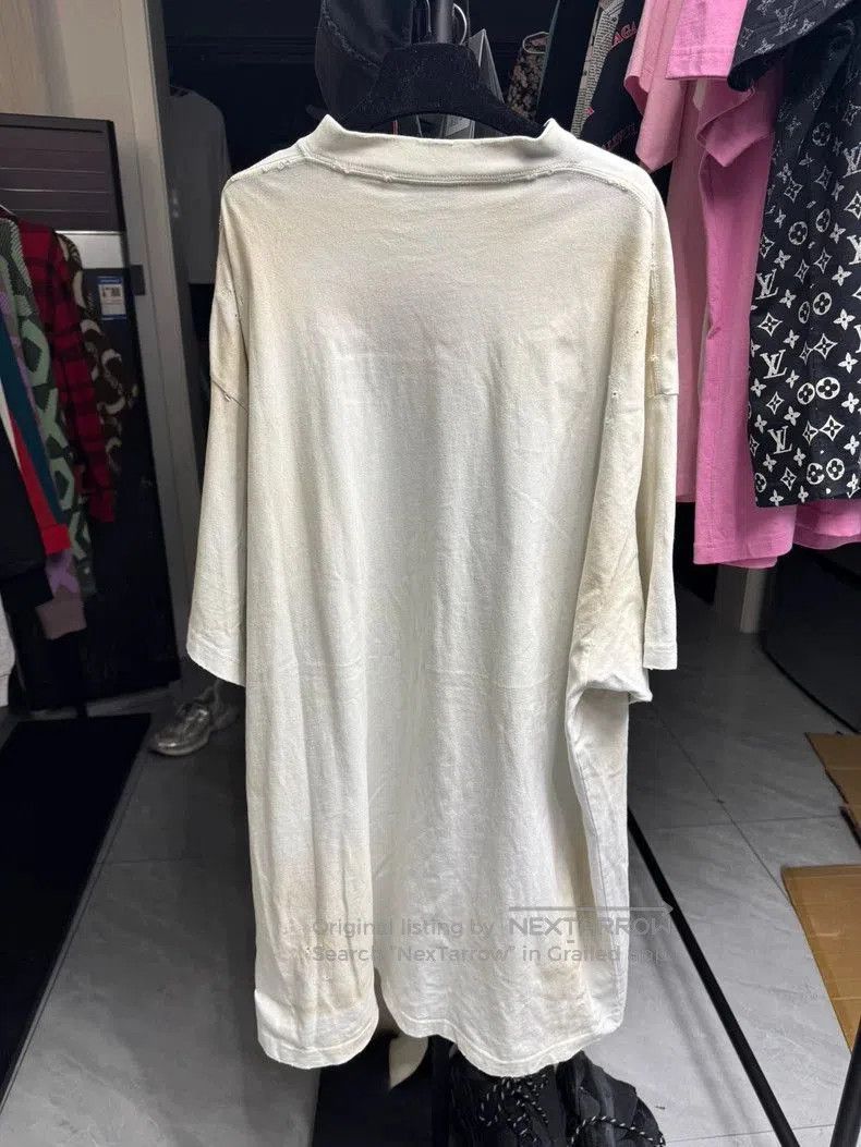 Balenciaga Balenciaga white Manchester United vintage short sleeved sh Size US XL / EU 56 / 4 - 5 Thumbnail