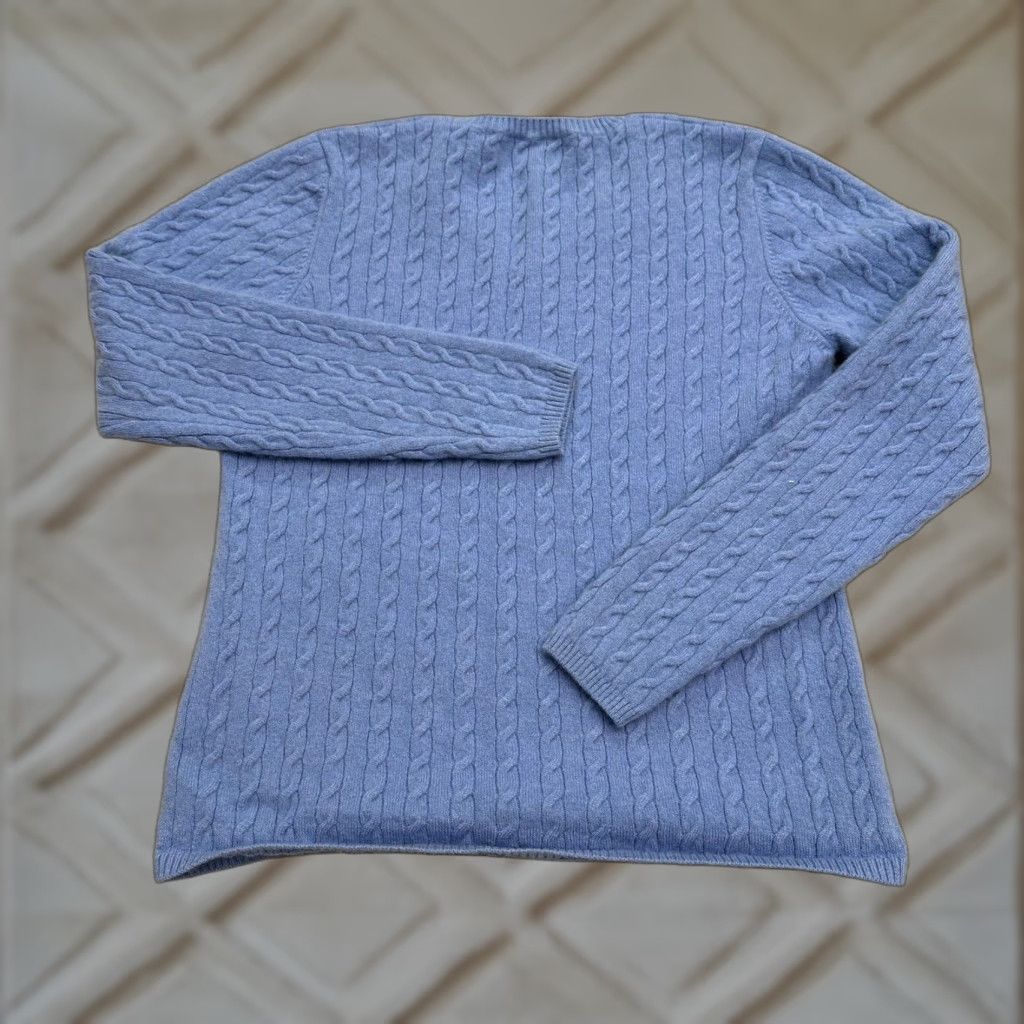 Vintage VINTAGE Kirkland Signature Cashmere Blue Sweater Womens M Shrink Fit Smaller Casual Pullover Knit Cable Knit Long Sleeve V-Neck Shorter Size M / US 6-8 / IT 42-44 - 1 Thumbnail