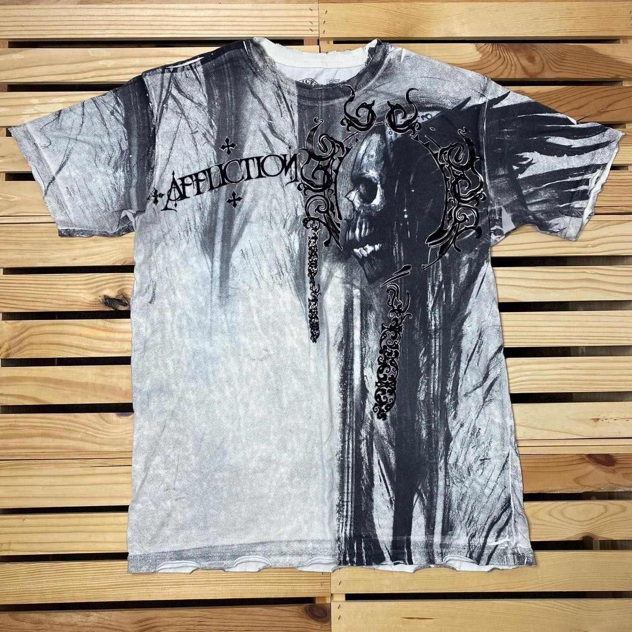 Affliction Affliction Gray Distressed Y2K MMA Skull Tee Size Large Size US L / EU 52-54 / 3 - 1 Thumbnail