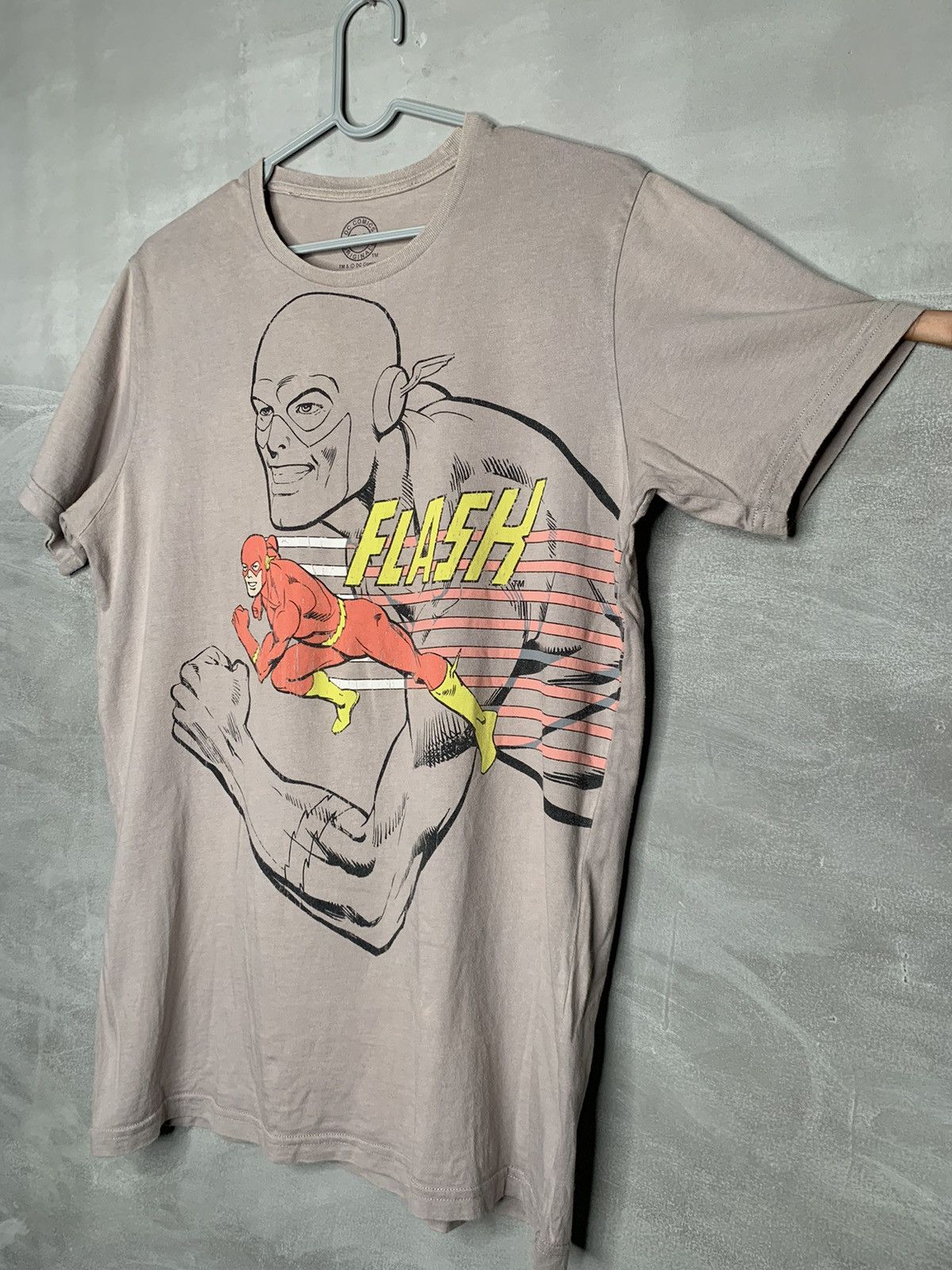 DC Comics The Flash DC Comics Tee Size US S / EU 44-46 / 1 - 3 Thumbnail