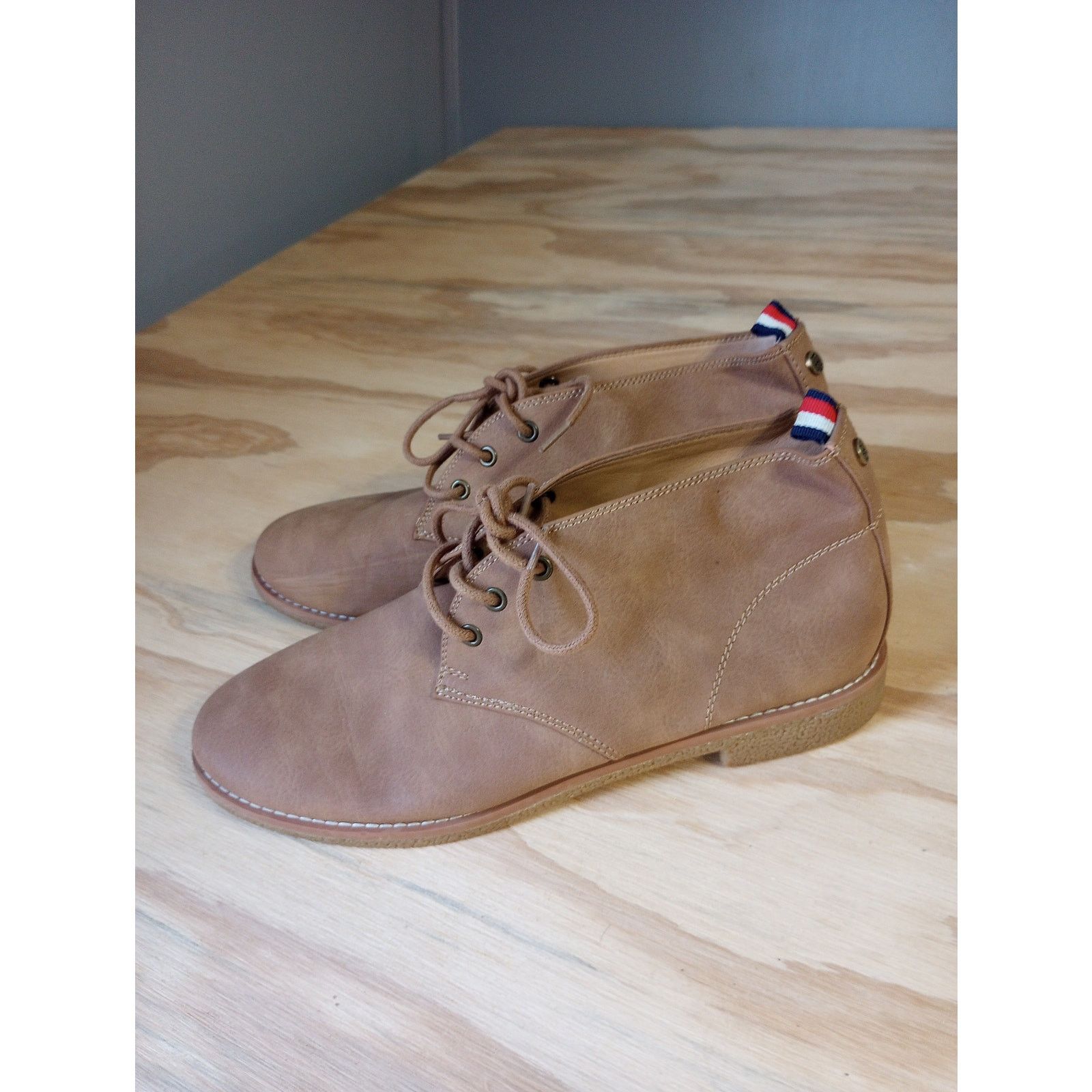 Tommy Hilfiger Women's Tommy Hilfiger Boots size 9 Desert Suede Size US 9 / IT 39 - 1 Thumbnail