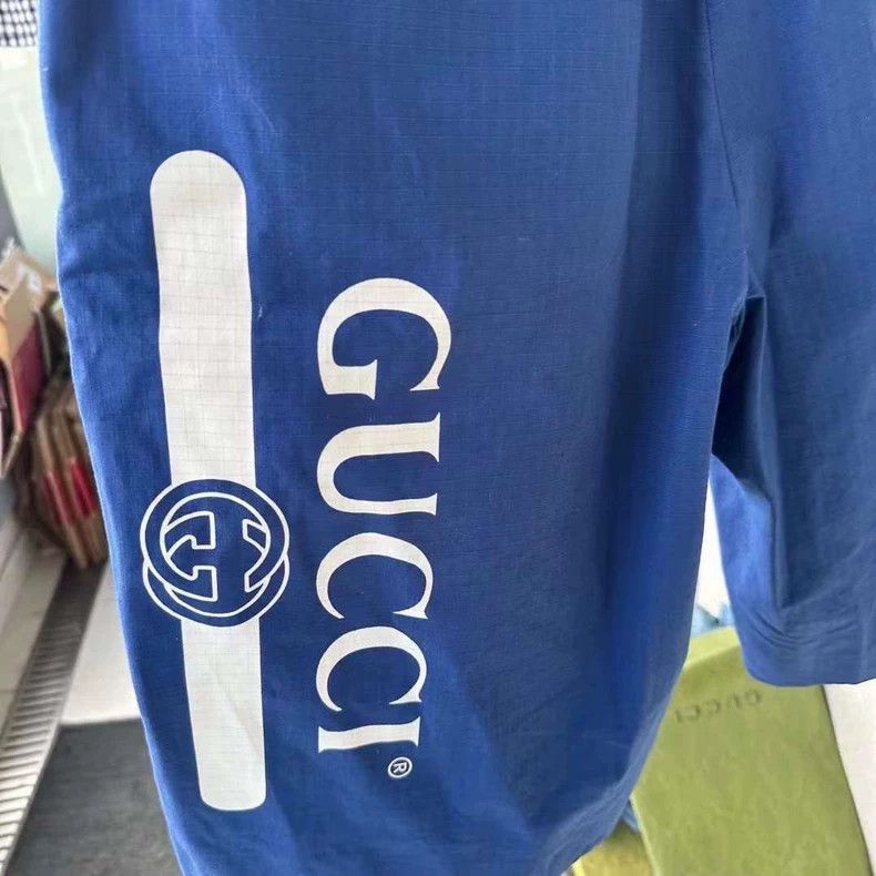 Gucci Gucci Shorts with a belt on the back 2503-Nextarrow Size US 30 / EU 46 - 3 Thumbnail