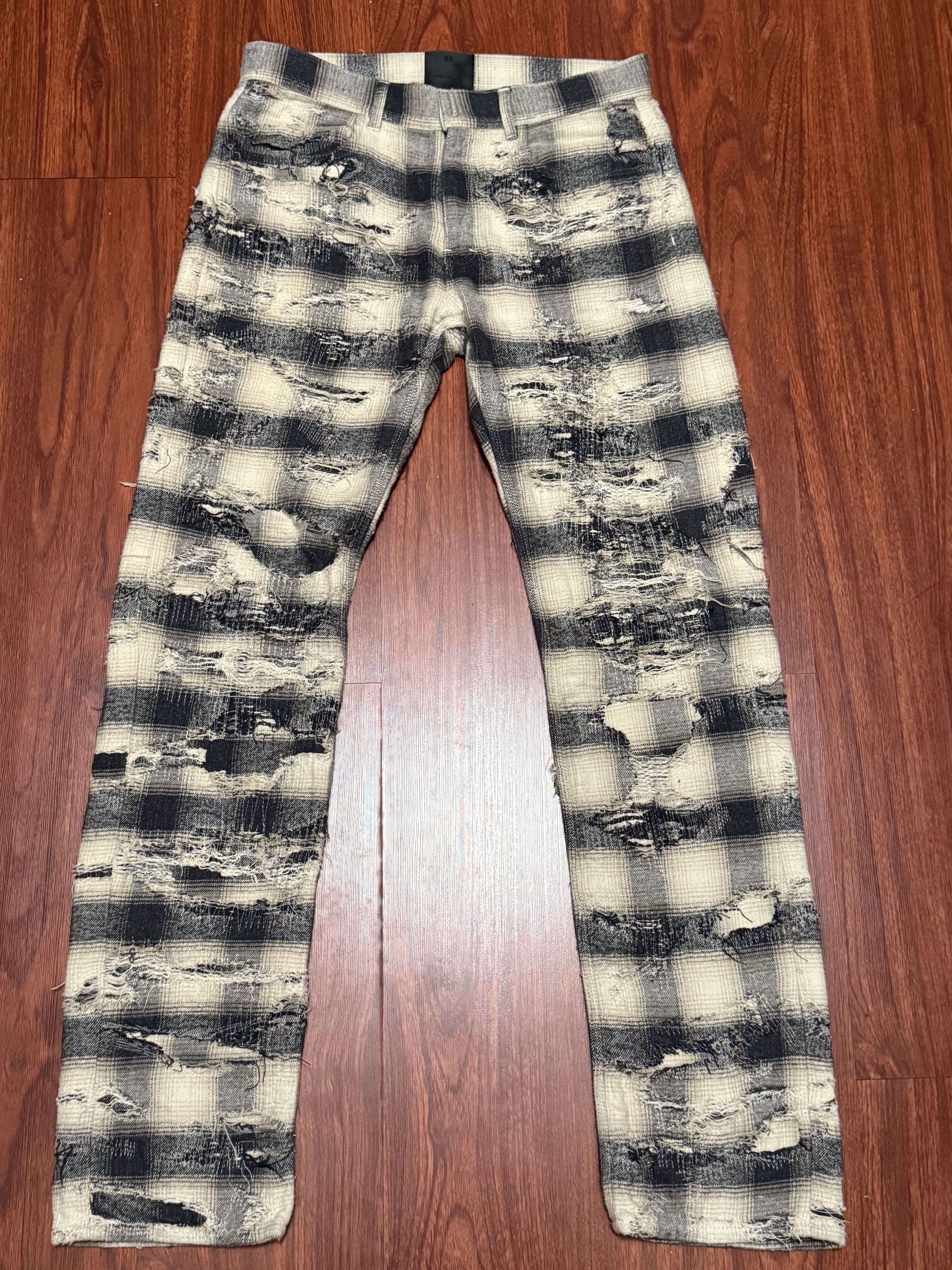 Givenchy Distresed cream trousers Size US 32 / EU 48 - 1 Thumbnail