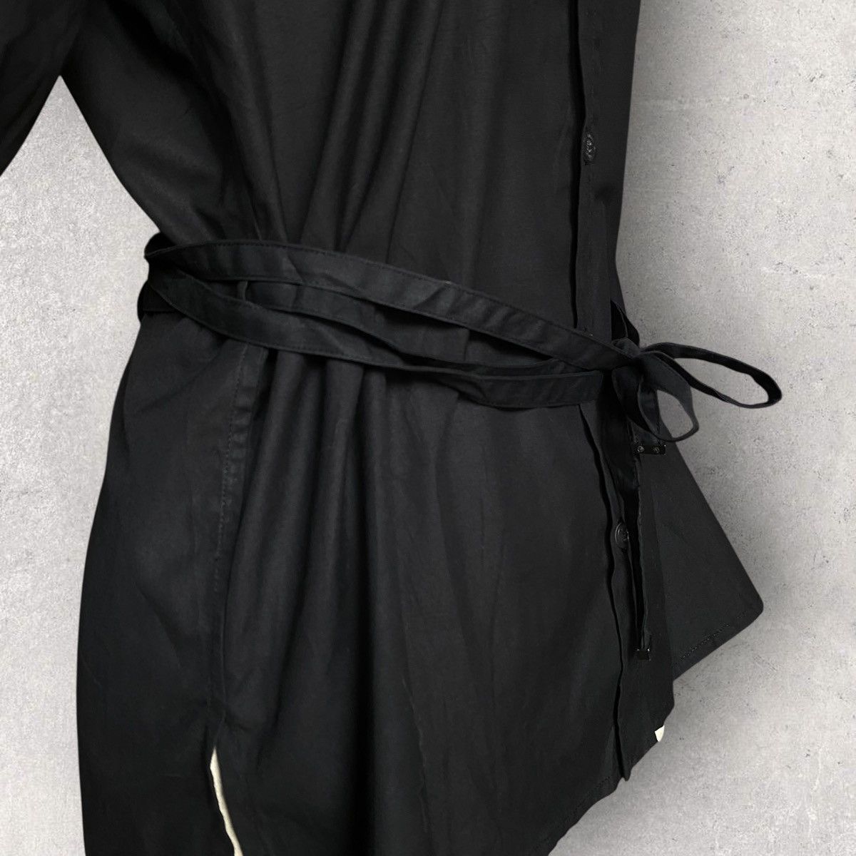 Gucci × Tom Ford Vintage SS01 Tie Waist Shirt Size S / US 4 / IT 40 - 6 Thumbnail
