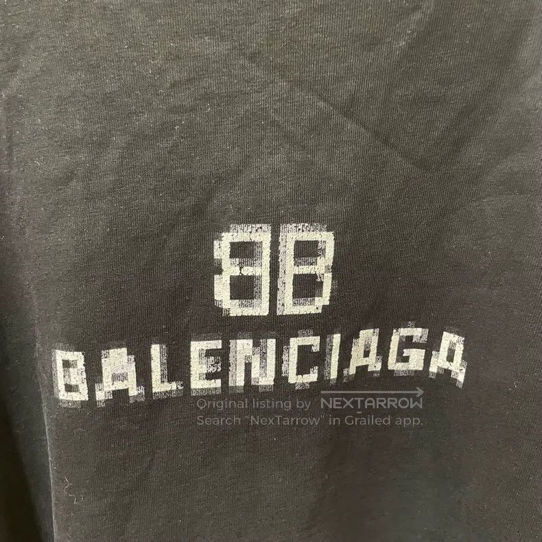 Balenciaga Balenciaga Mosaic Blurred Logo L Size Size US L / EU 52-54 / 3 - 2 Thumbnail