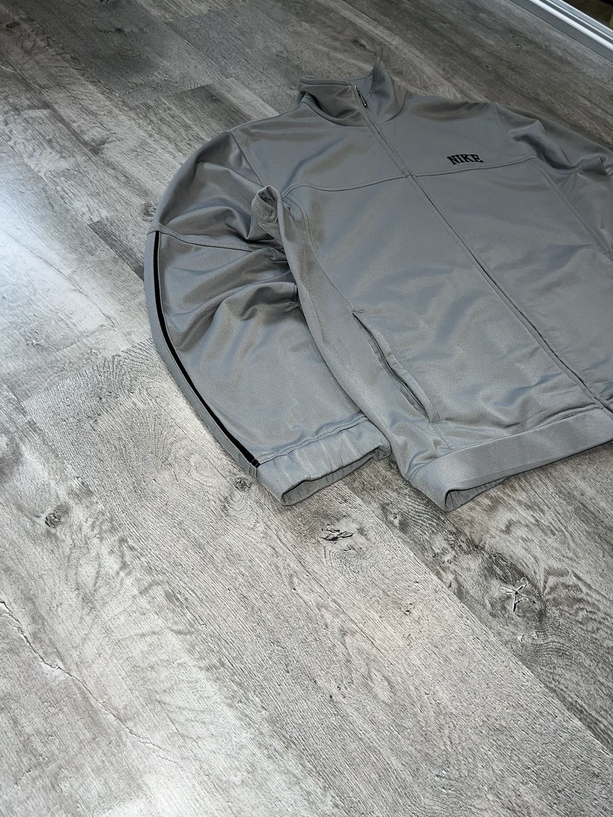 Nike × Vintage 00S VINTAGE NIKE ZIP SWEATSHIRT LOGO CREWNECK Y2K Size US L / EU 52-54 / 3 - 3 Thumbnail