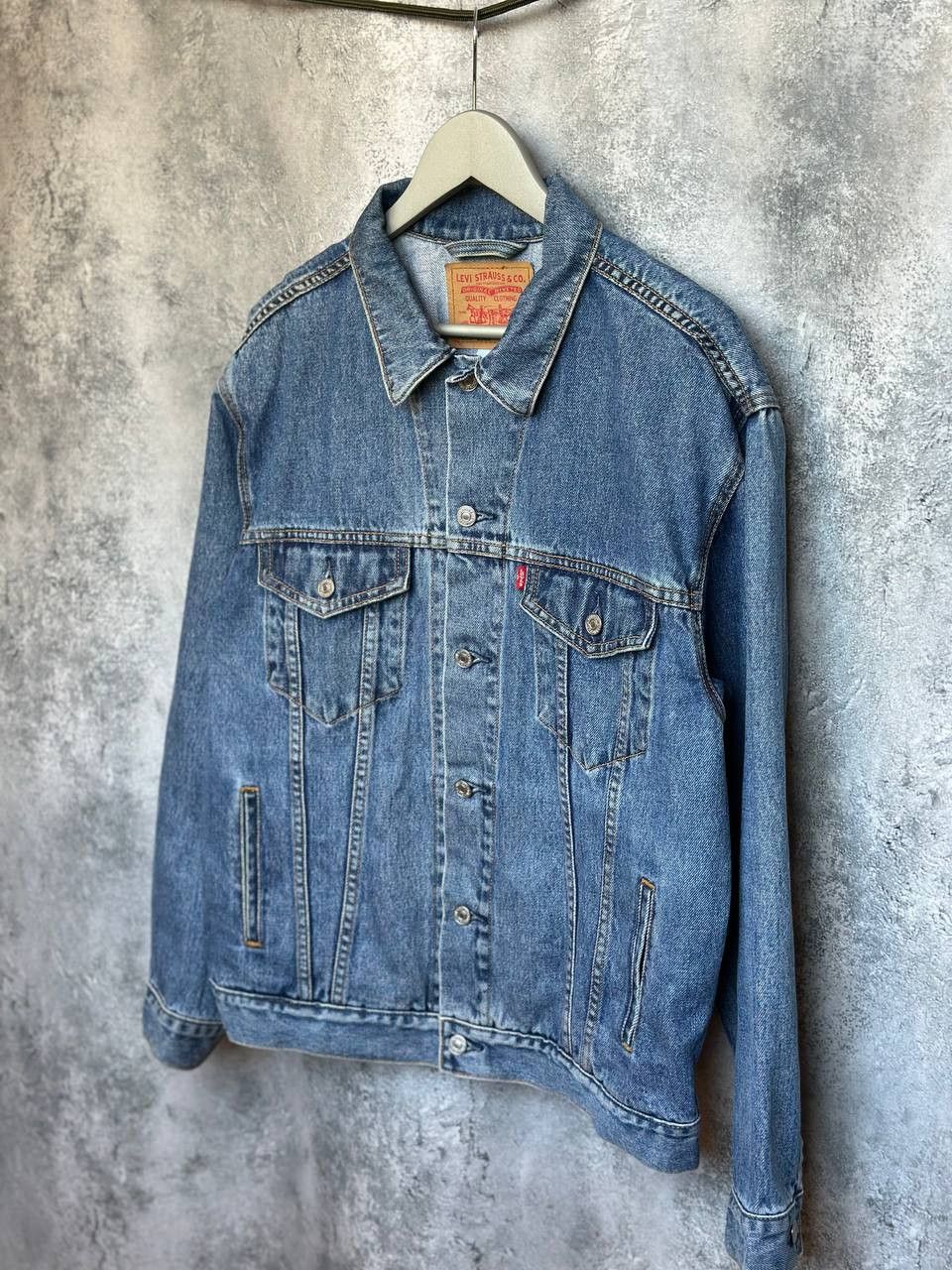 Levi's Vintage Clothing Levi's Vintage 90s Denim Jacket Standard Trucker 70507-0389 Size US L / EU 52-54 / 3 - 1 Thumbnail