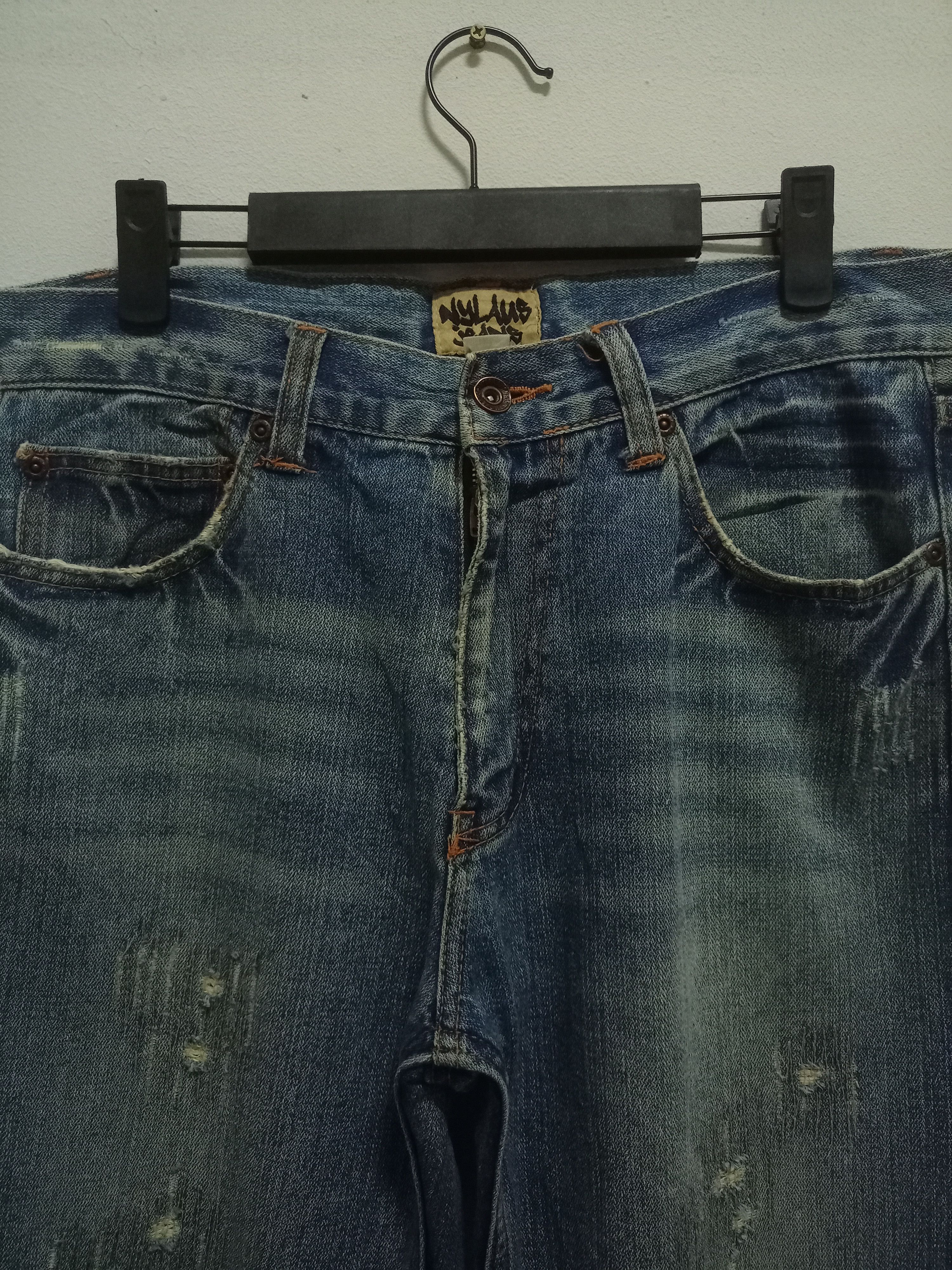 Japanese Brand Vintage Japanese Brand Blue Wash Distressed Loose Jeans Size US 31 - 4 Thumbnail