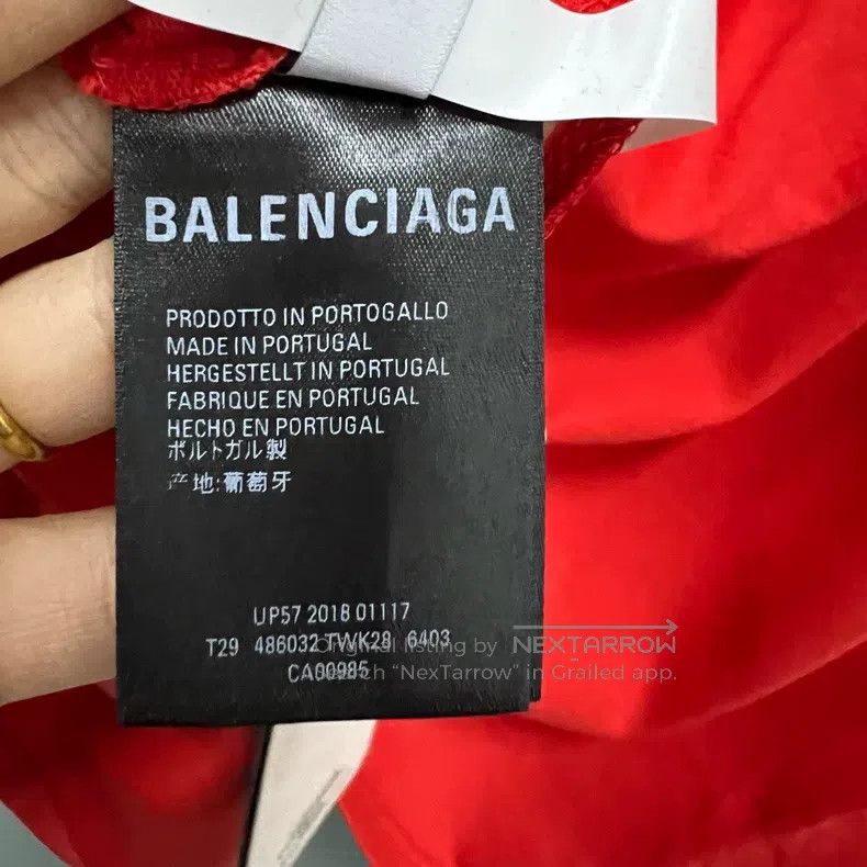Balenciaga Balenciaga Coke Short Sleeve Size US L / EU 52-54 / 3 - 4 Thumbnail