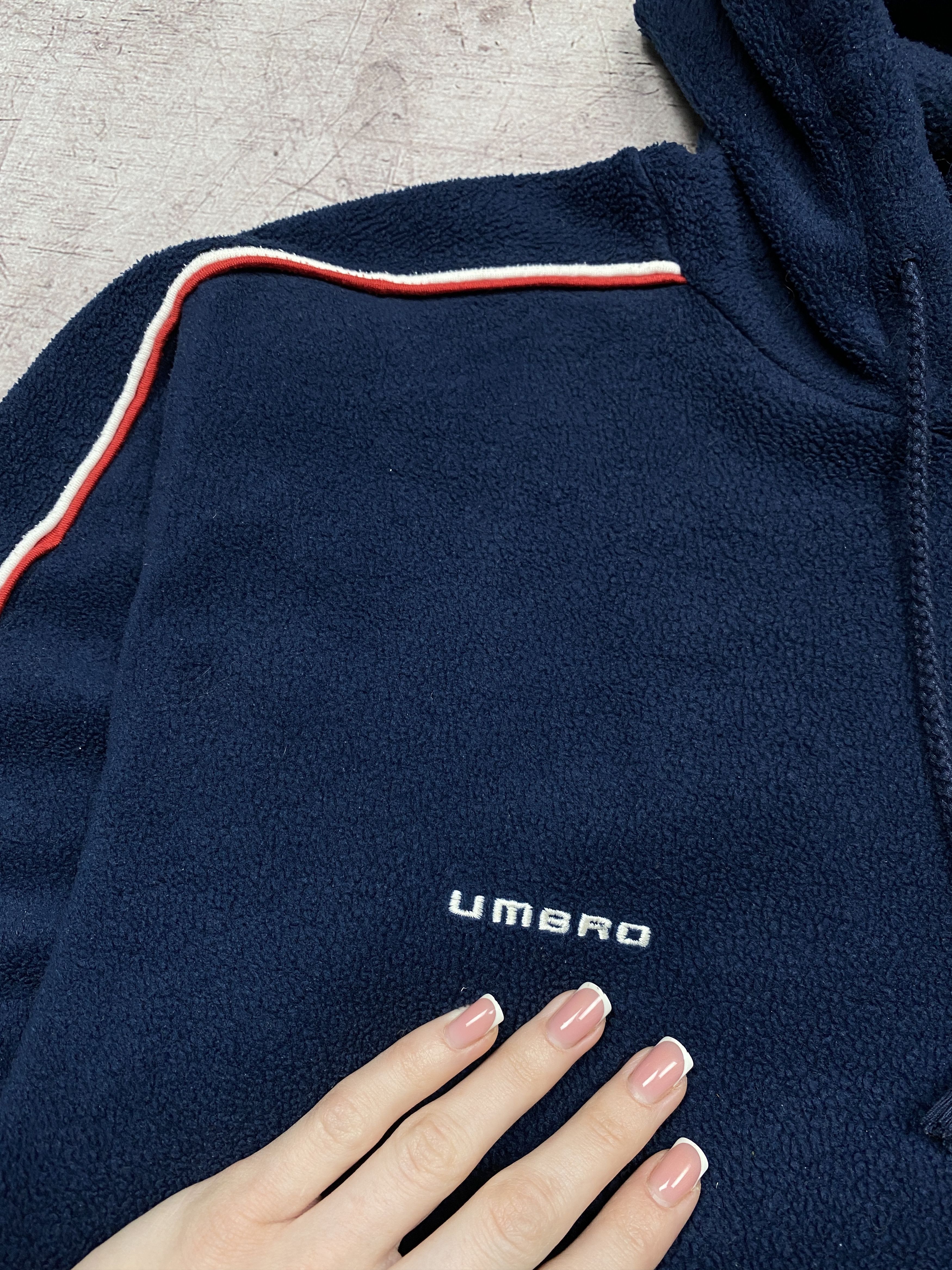 Umbro Umbro Vintage Mens Fleece Hoodie Size US L / EU 52-54 / 3 - 4 Thumbnail