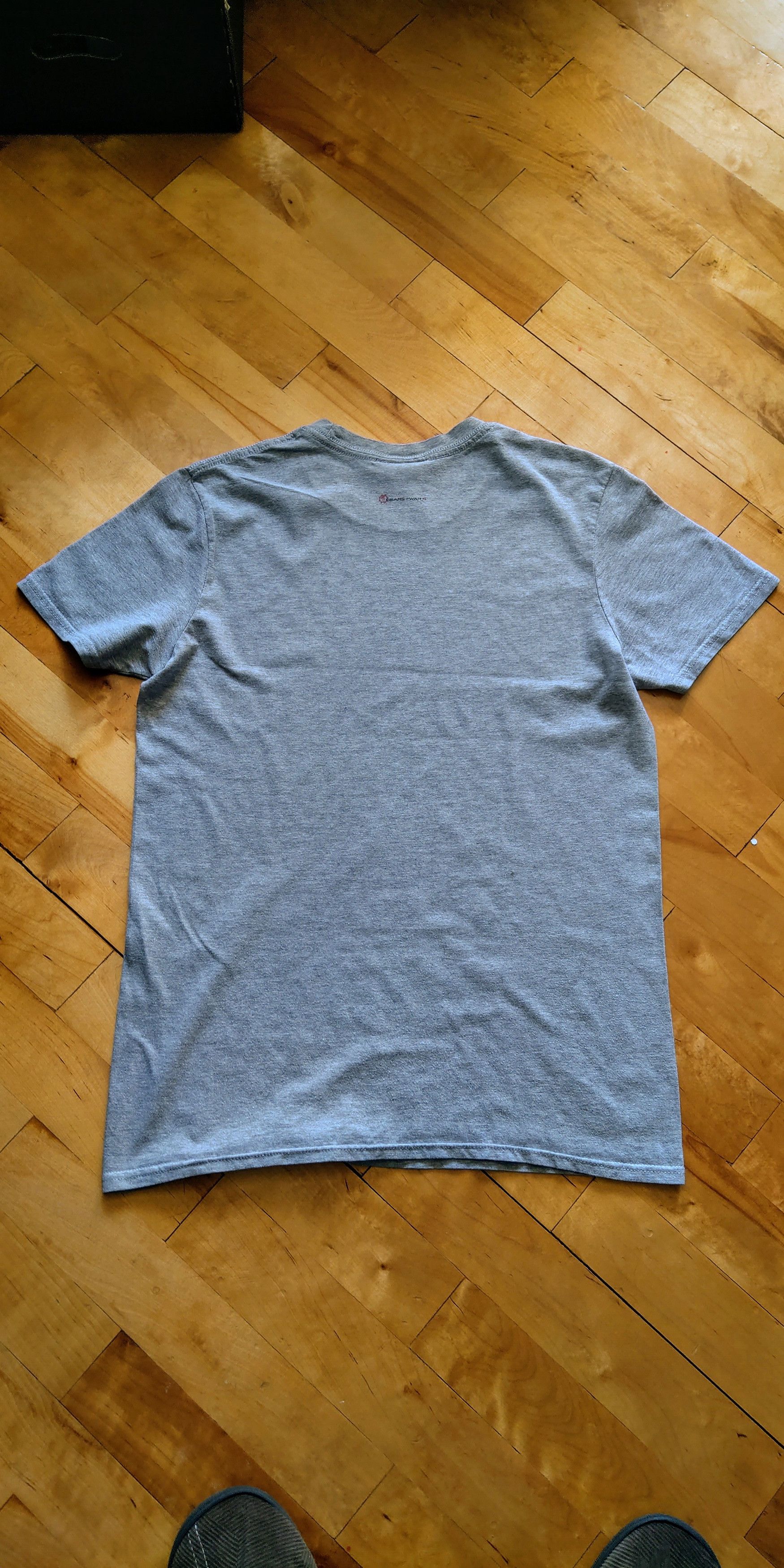 Playstation Gears Of War 4 Shirt Exclusive Rare quake valve half life Size US M / EU 48-50 / 2 - 7 Thumbnail