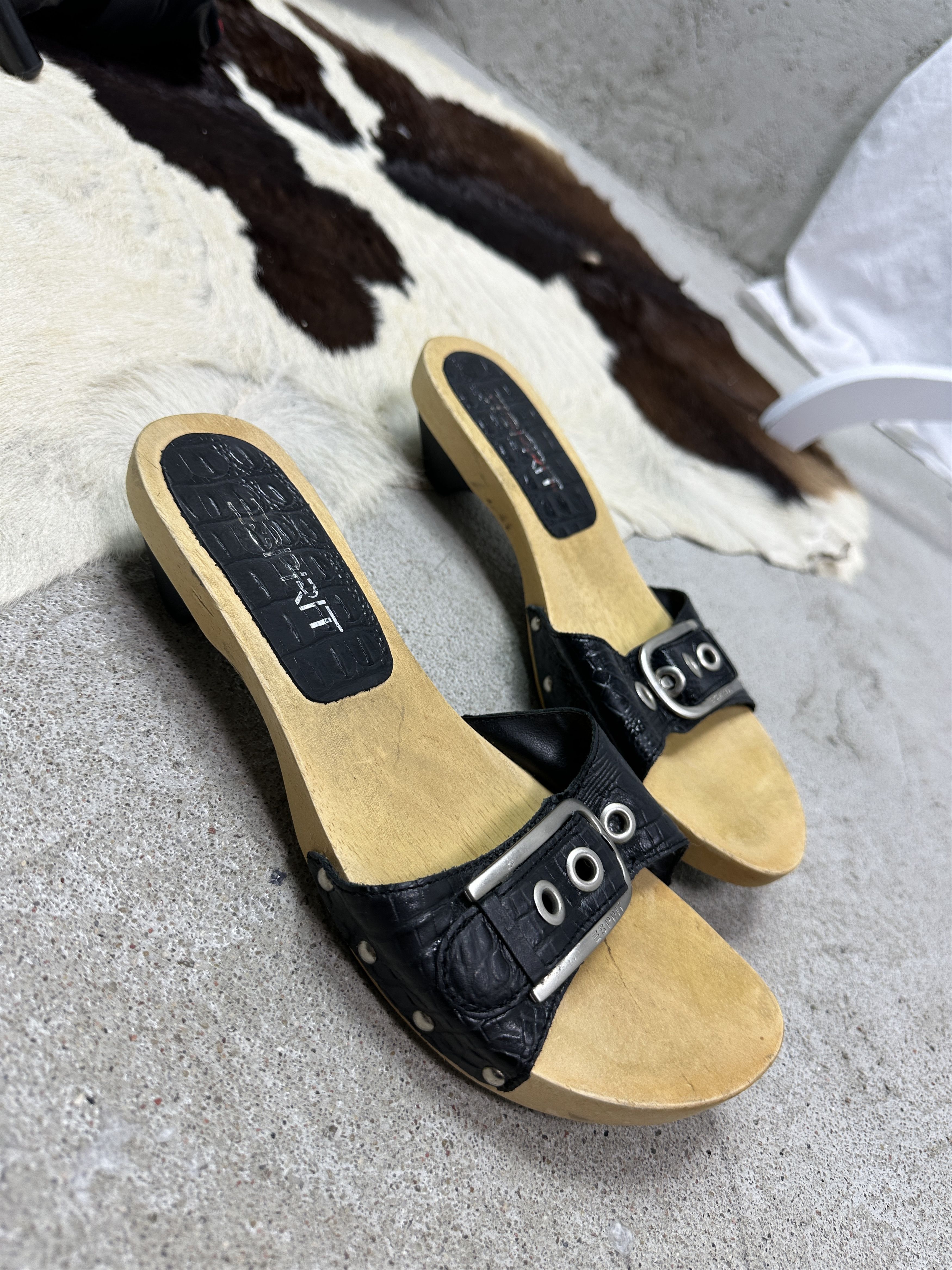 Esprit Vintage Avant Garde Wooden Casual Buckled Y2K Clogs Size US 10 / IT 40 - 2 Thumbnail