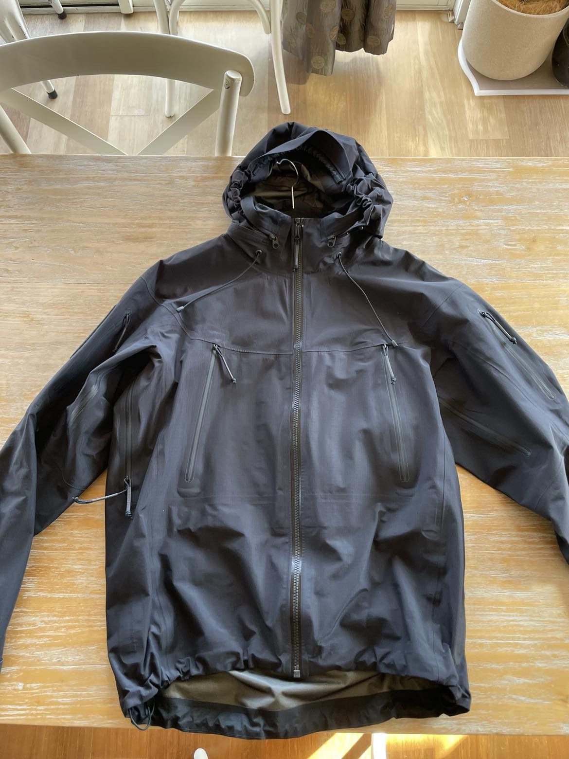 Arc'teryx LEAF Alpha Jacket Gen 2 Multicam Medium | Grailed