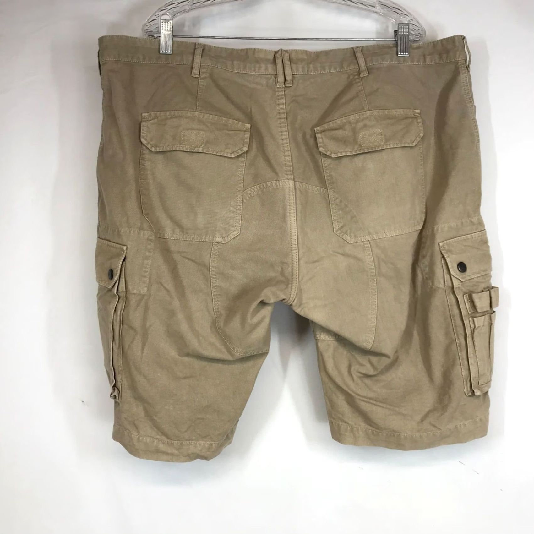 Vintage KAKADU MEN'S 42 BEIGE CARGO SHORTS Cargo Beige Mens 42 Casual Cotton Front Flat Regular Brand KAKADU Size US 42 / EU 58 - 5 Thumbnail