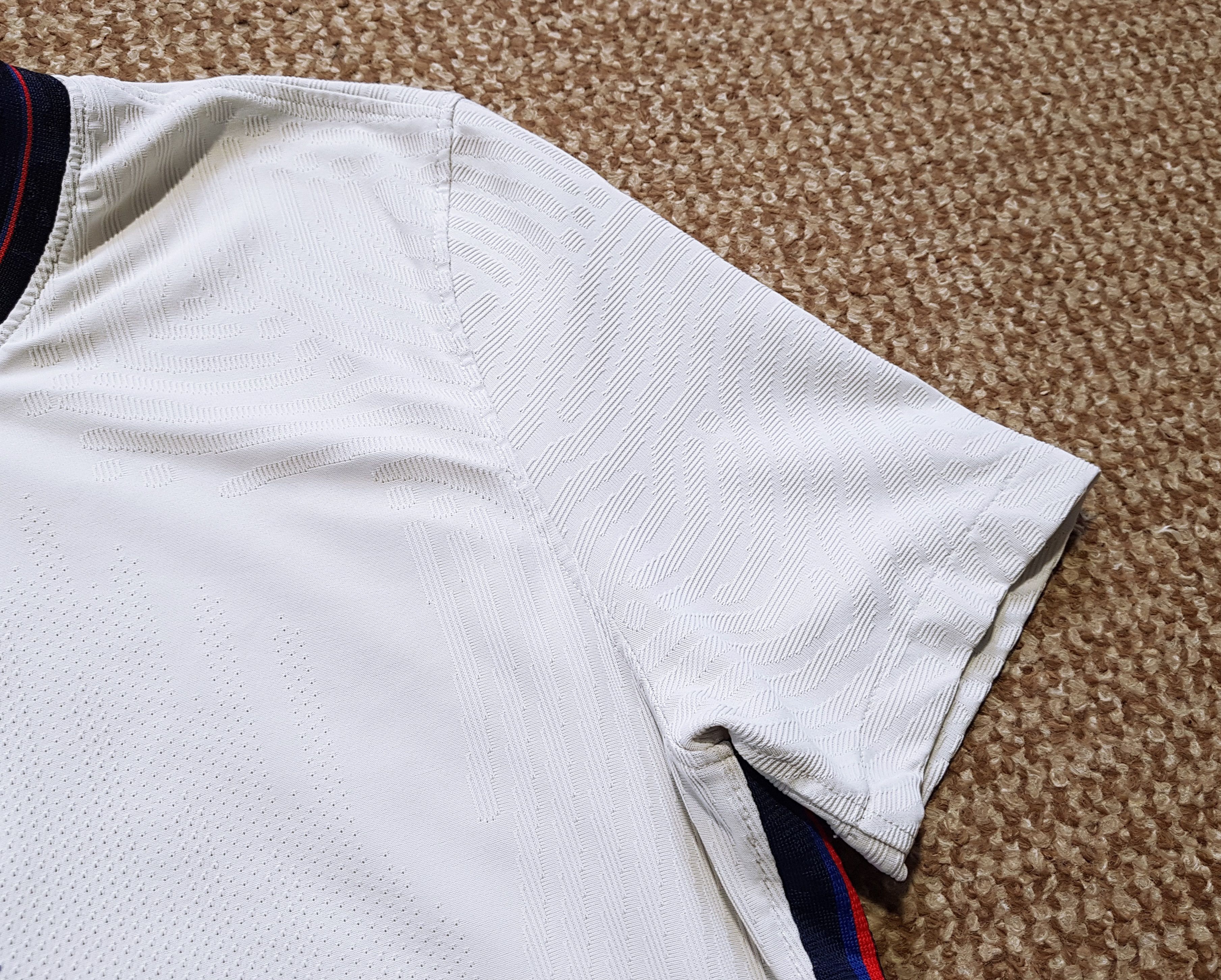 Nike Nike England Authentic Home Jersey 2020 Vaporknit Soccer S Size US S / EU 44-46 / 1 - 5 Thumbnail