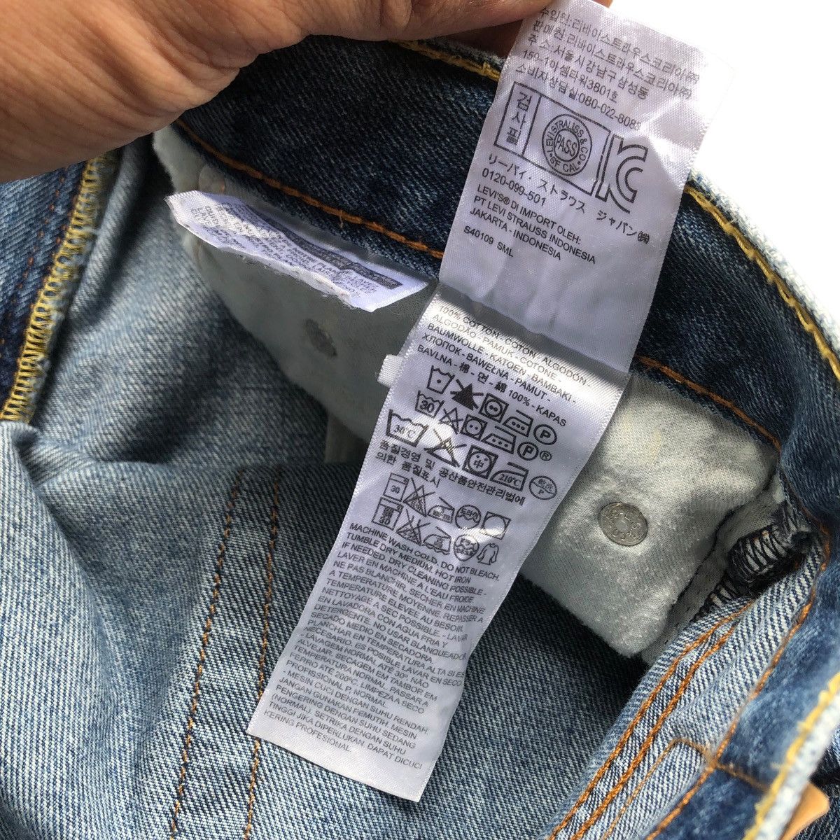Levi's × Levi's Vintage Clothing Distressed LEVIS 511 button 3937 jeans Size US 32 / EU 48 - 11 Thumbnail