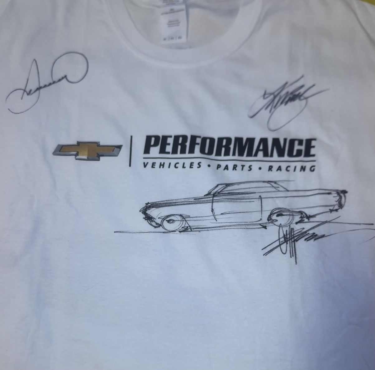Gildan AUTOGRAPHED Danica Patrick/Chip Foose Chevy Gildan Sz.XL Size US XL / EU 56 / 4 - 2 Thumbnail
