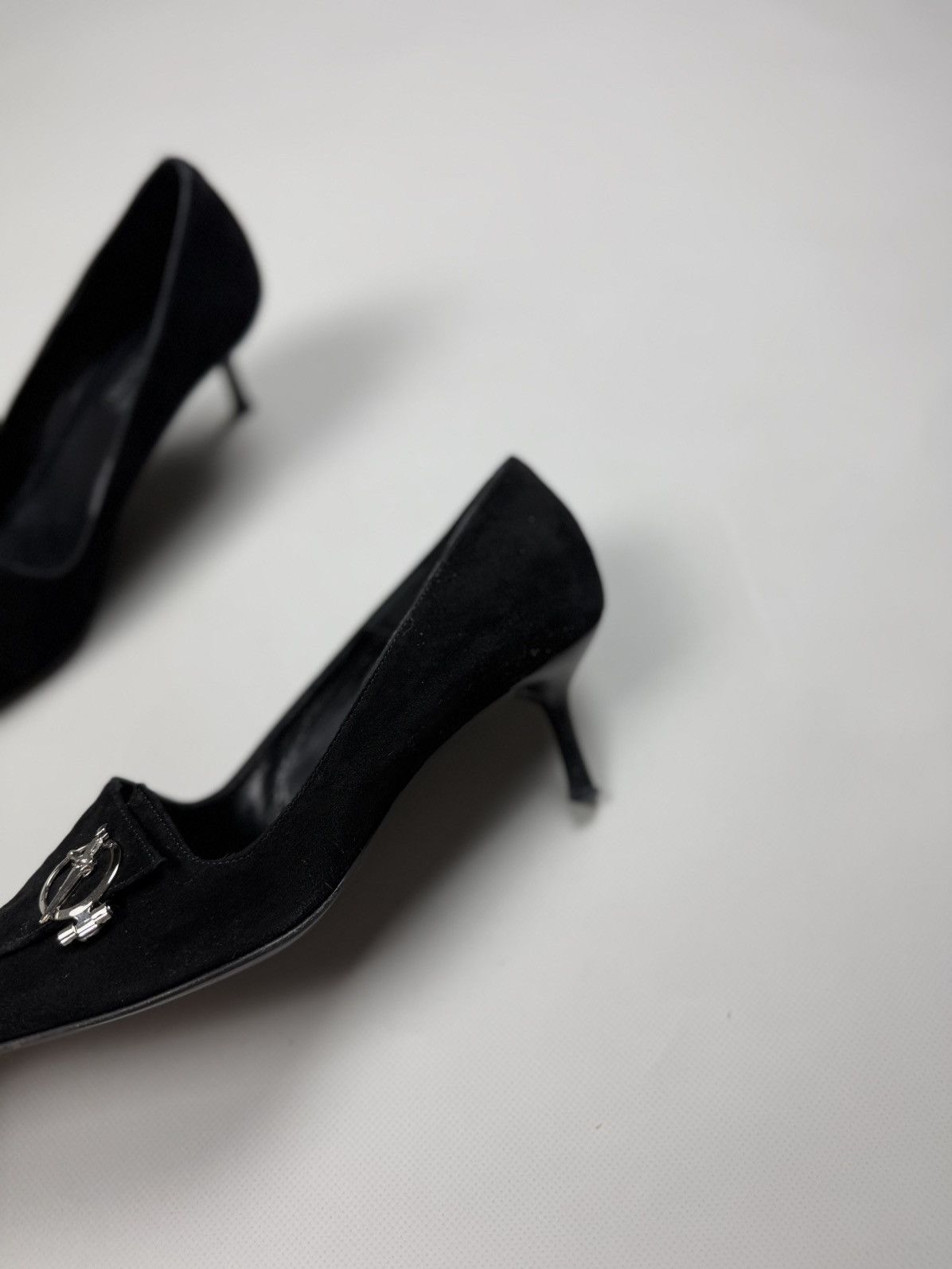 Paciotti Cesare Paciotti Dagger Suede Ladies Heels Size 39 / US 8 Size US 8 / IT 38 - 16 Thumbnail