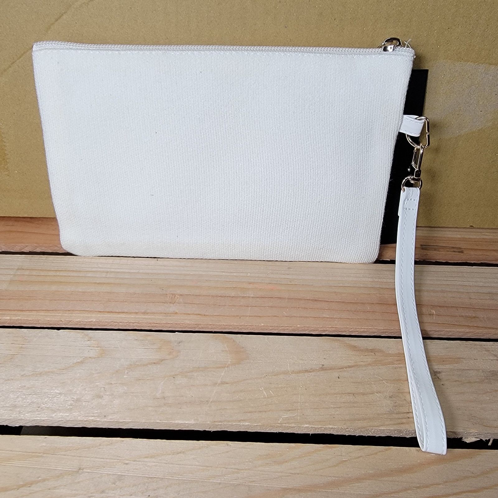 Nicole Miller Nicole Miller White Wristlet Bag - NWT Size ONE SIZE - 4 Thumbnail