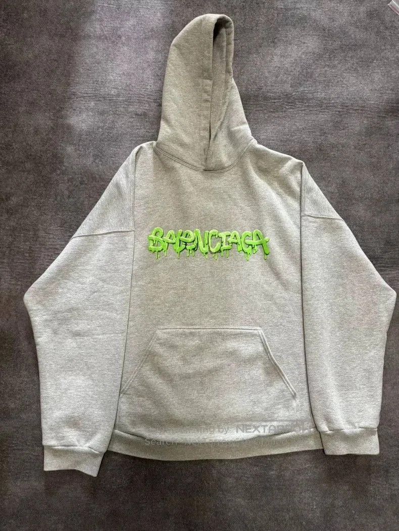 Balenciaga Balenciaga Gray Graffiti Hoodie. Size US XL / EU 56 / 4 - 1 Thumbnail