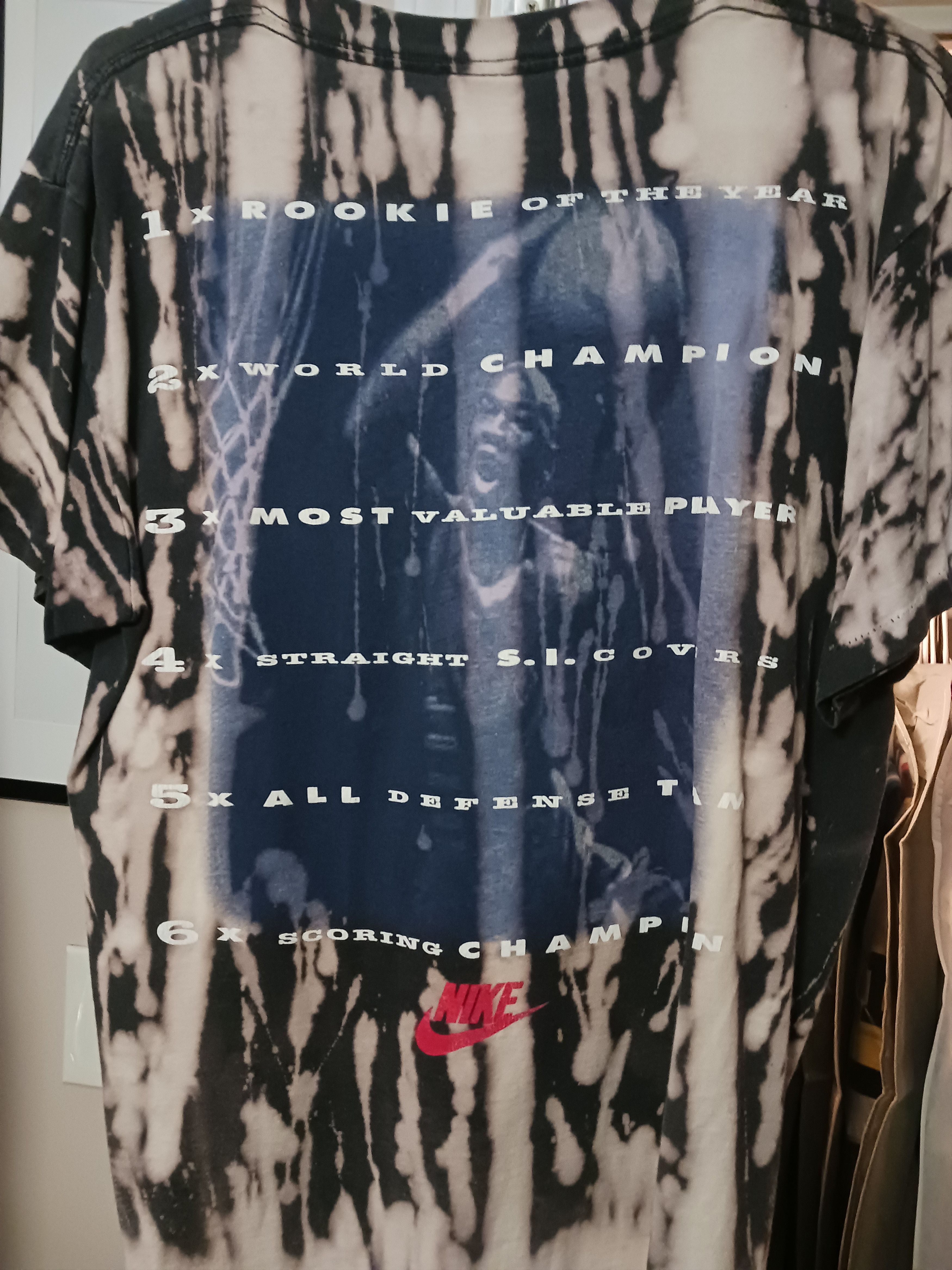 Nike Grey Tag Nike Michael Jordan 1992/1993 Vintage t- shirt Size US L / EU 52-54 / 3 - 2 Thumbnail