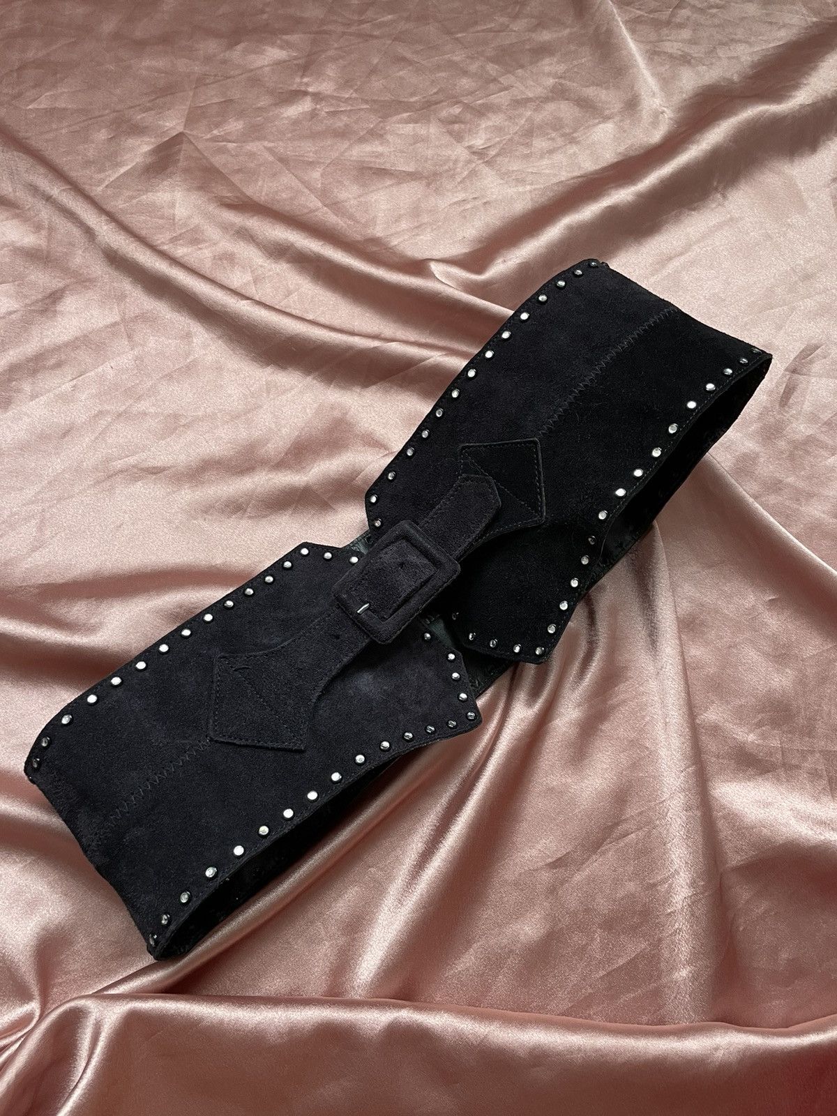 Yves Saint Laurent 1980’s Yves Saint Laurent belt Size ONE SIZE - 6 Thumbnail