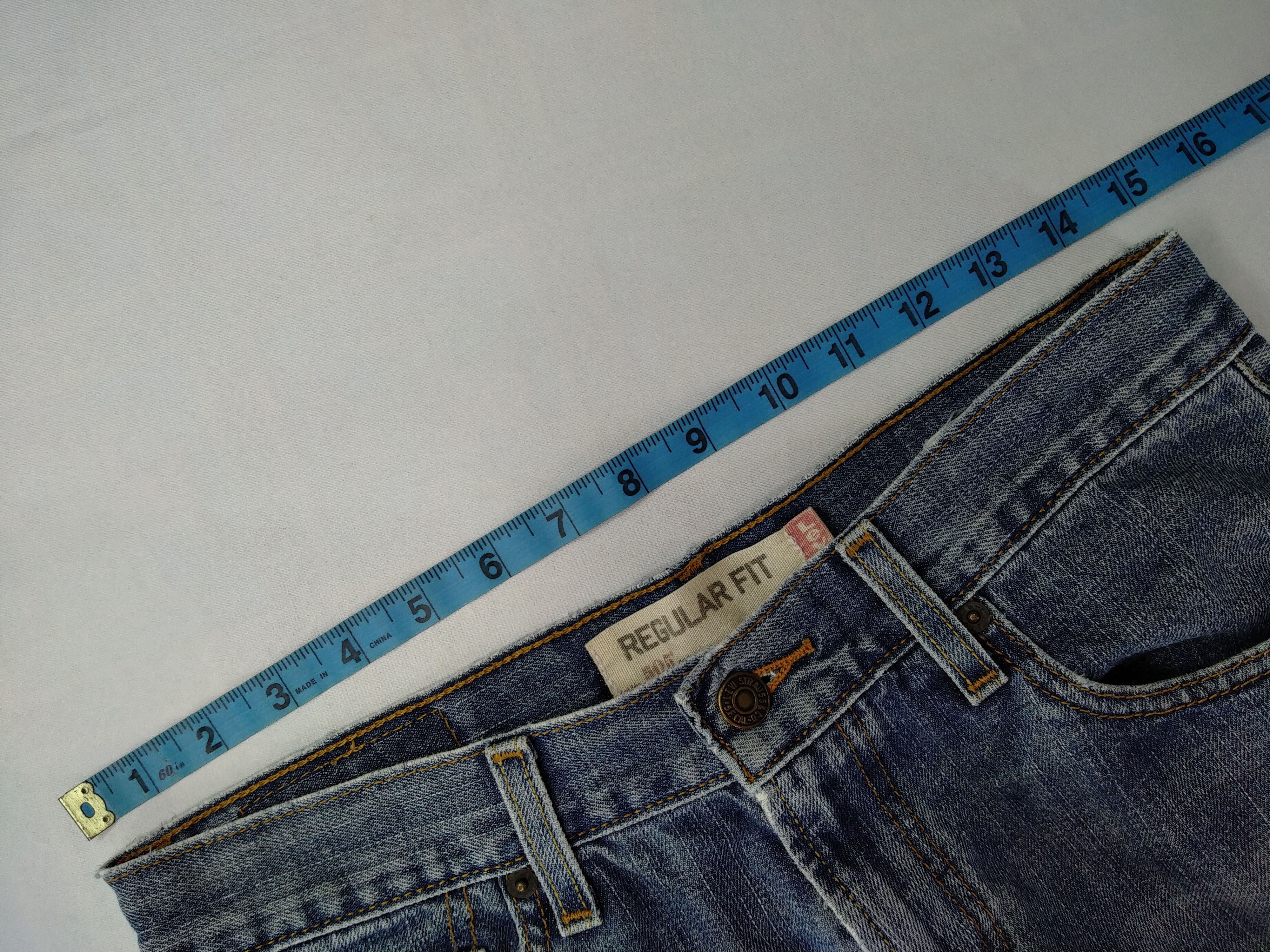 Levi's Blue Faded Vintage Levi's 505 Jeans 30x30 Denim -JN974 Size US 30 / EU 46 - 5 Thumbnail