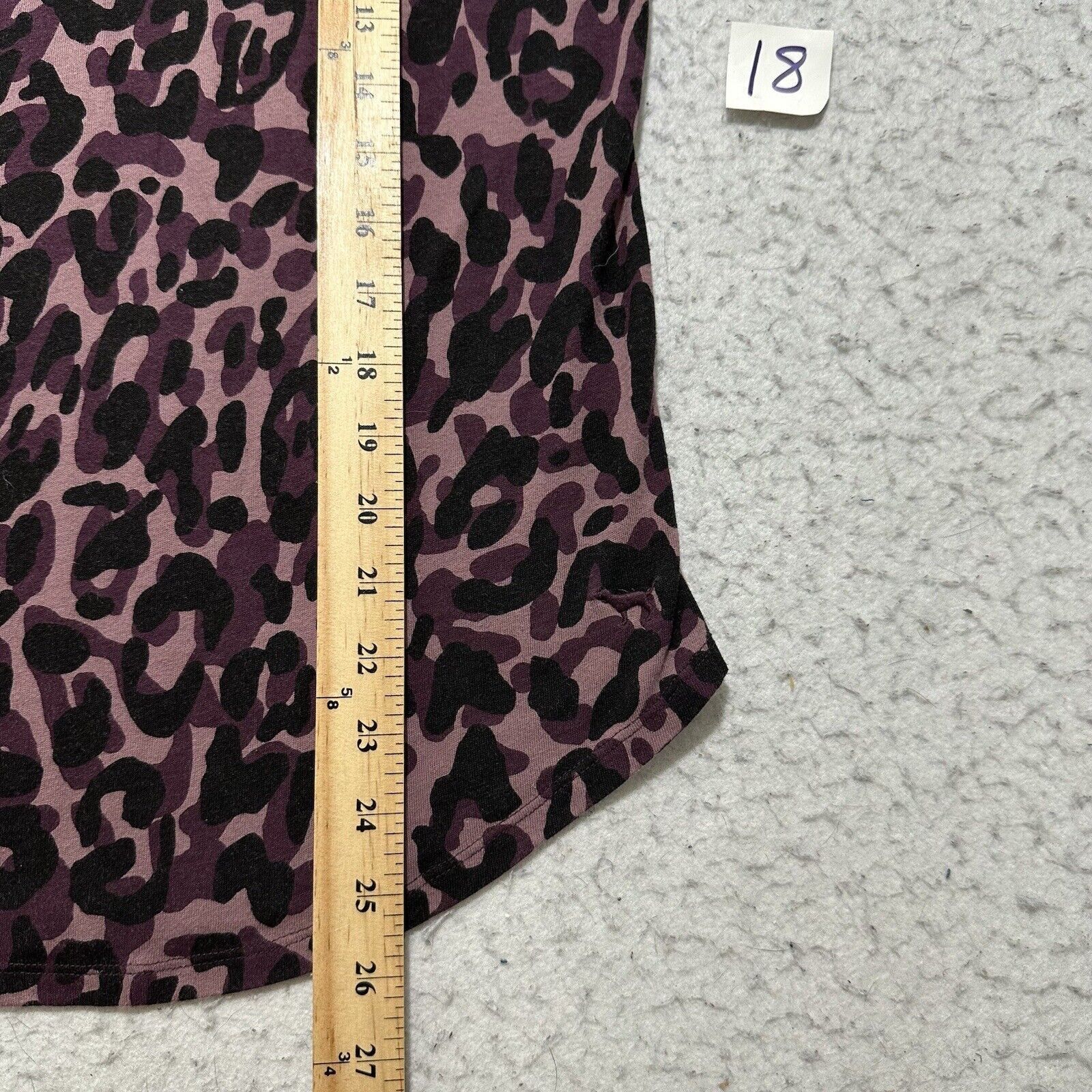 Victoria's Secret Victoria's Secret XS Pink Leopard Sleepwear Top Shirt Size XS / US 0-2 / IT 36-38 - 9 Thumbnail