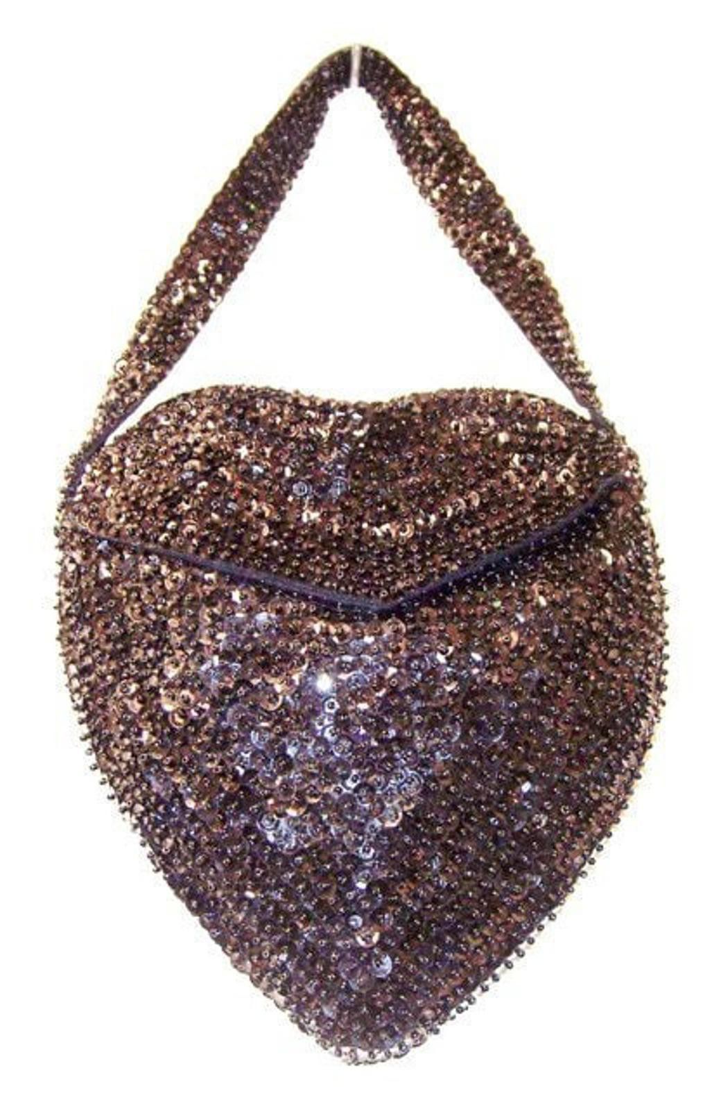 Designer Sequin Purse HEART Shape BLACK Short Strip Size ONE SIZE - 1 Preview
