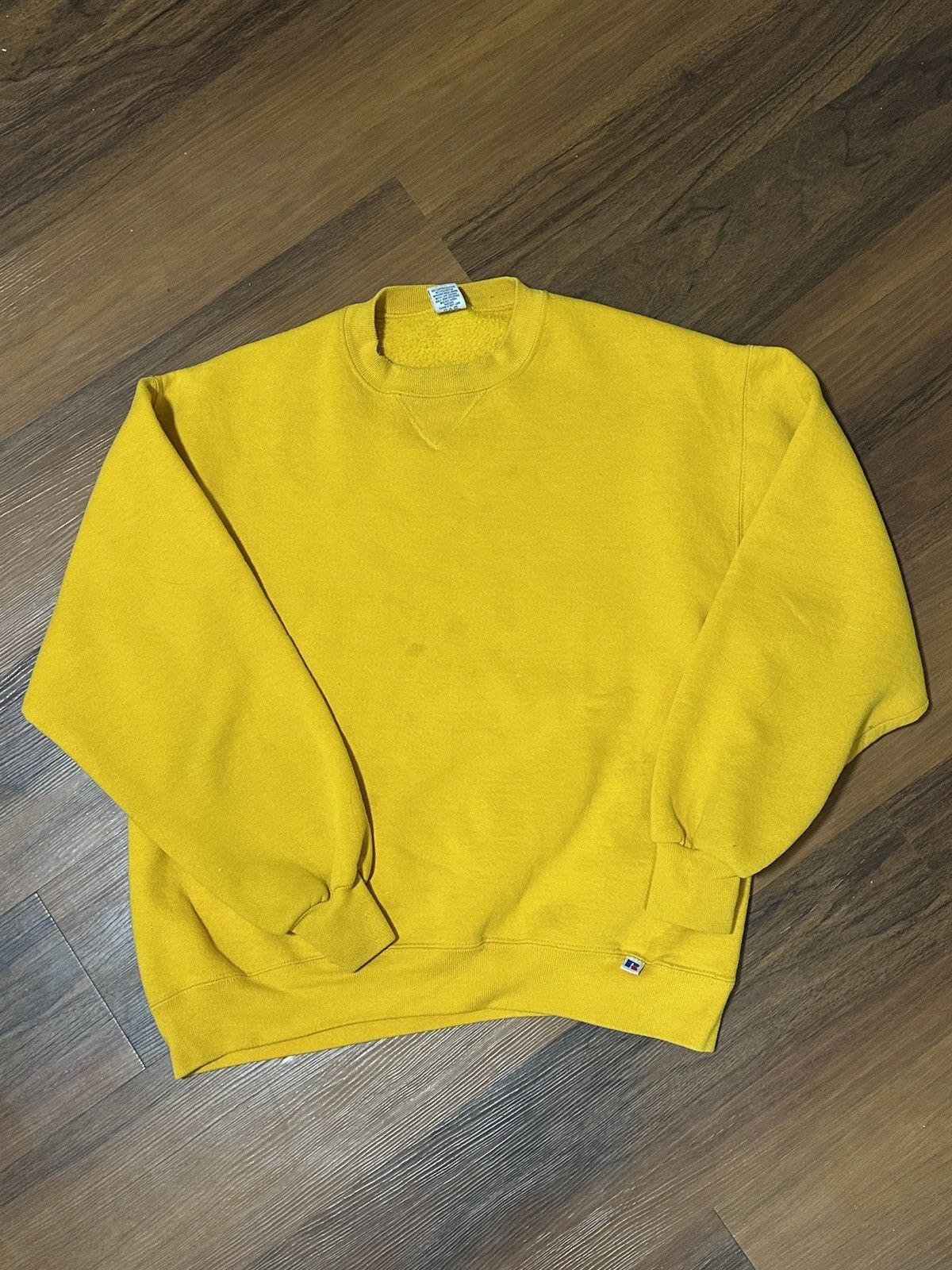 Russell Athletic × Vintage Yellow Russell Athletic vintage 90s crewneck Size US L / EU 52-54 / 3 - 1 Thumbnail