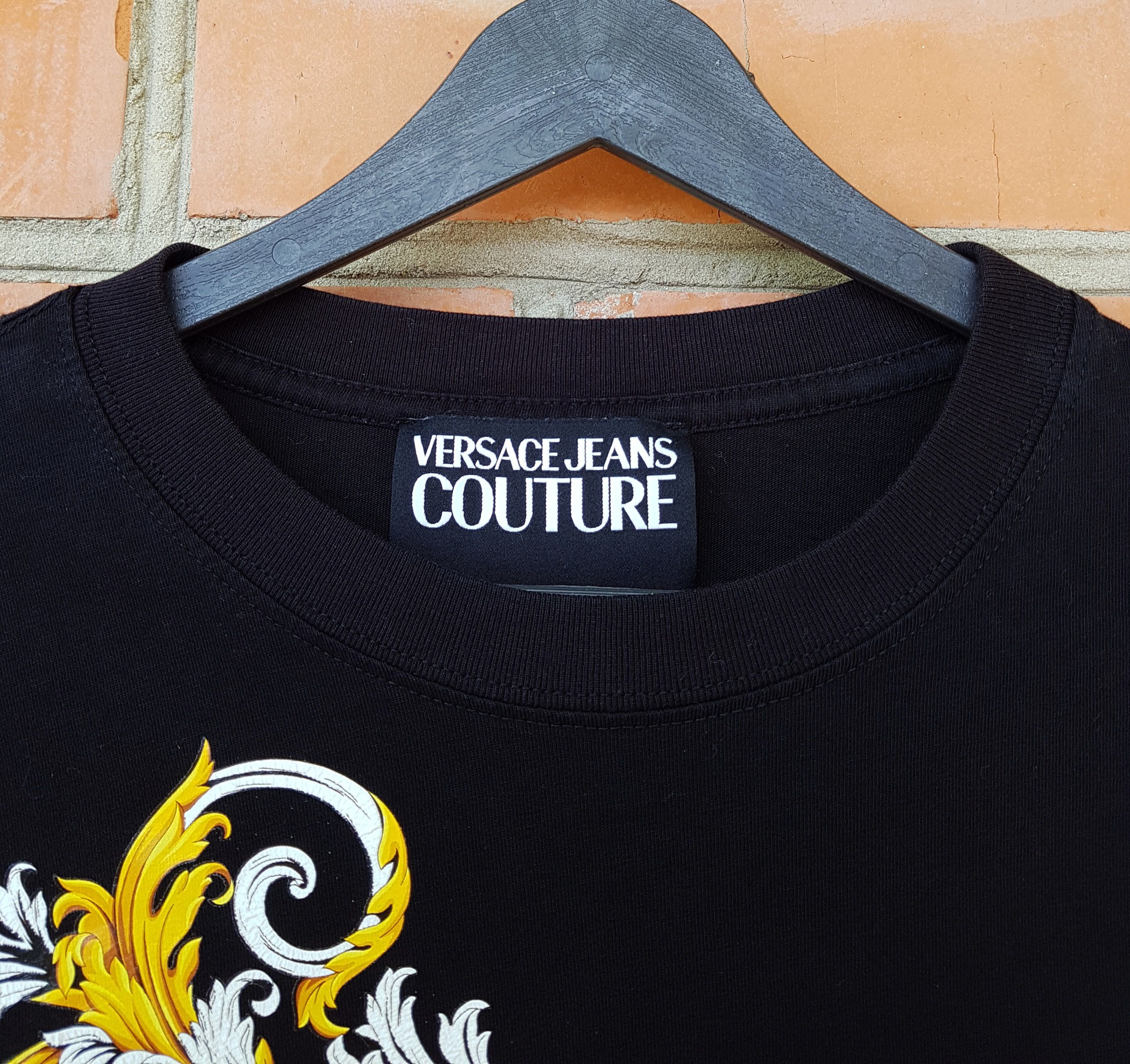 Versace Jeans Couture Versace Jeans Couture Long Sleeve Shirt Pullover sz M Size US M / EU 48-50 / 2 - 4 Thumbnail