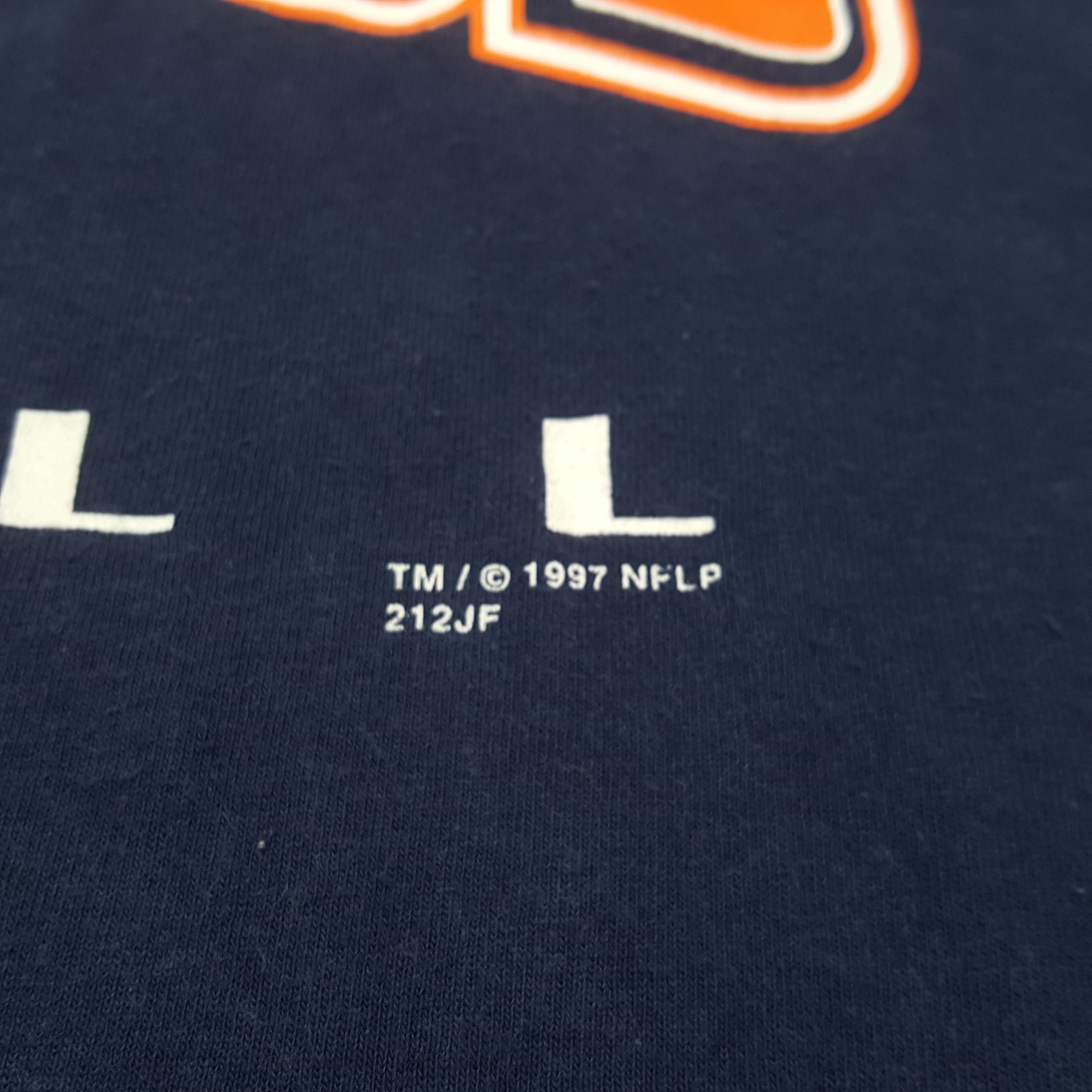 NFL Denver Broncos Football Team Vintage Tshirt RR29 Size US XL / EU 56 / 4 - 7 Thumbnail