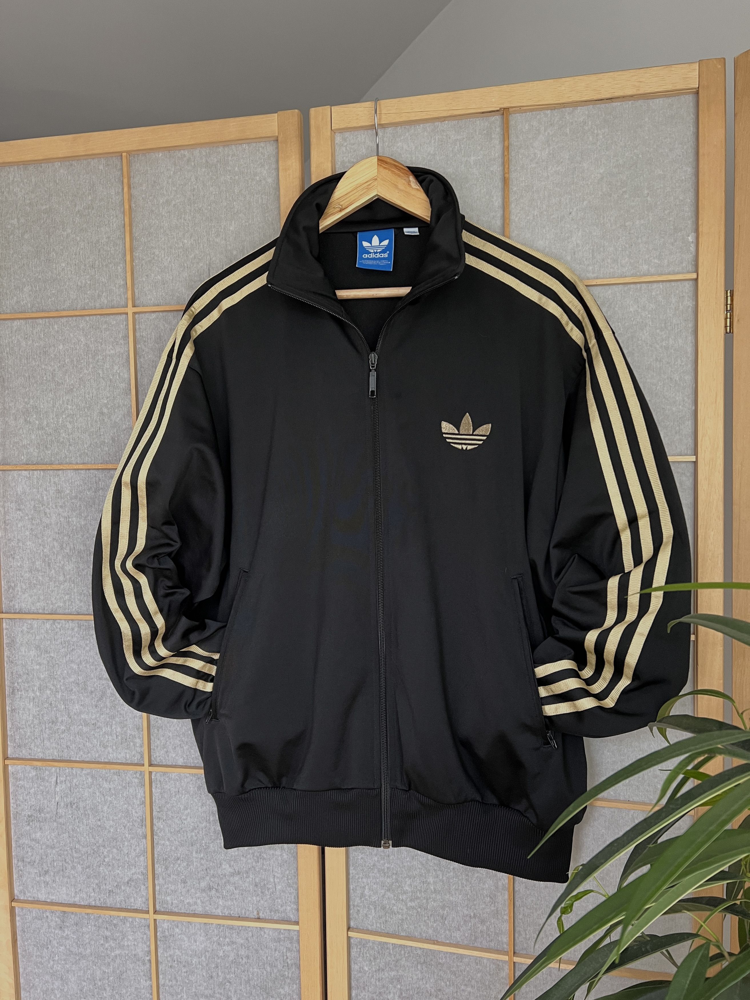 トップス 00s/old adidas/Track Jacket TRACKTOP ADID4S CANADA VTG 2000s 🇨🇦 • SIZE ON TAG 42 ( fit S