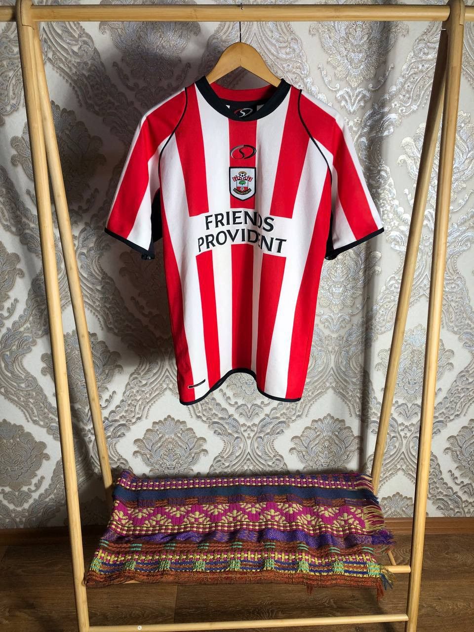 Vintage VERY RARE FC SOUTHAMPTON ENGLAND RETRO SOCCER JERSEY Y2K 90s Size US S / EU 44-46 / 1 - 1 Thumbnail