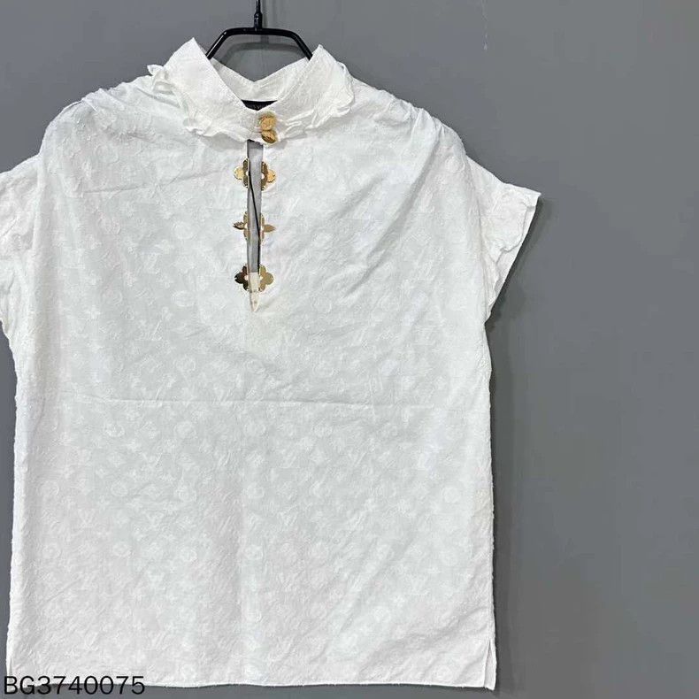 Louis Vuitton Louis Vuitton presbyopic embossed logo short sleeves Size XS / US 0-2 / IT 36-38 - 2 Thumbnail