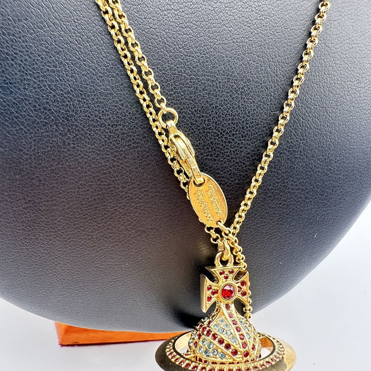 Vivienne Westwood 🔥Rare🔥 Vivienne Westwood Gold Britain 🇬🇧 Flag Necklace Size ONE SIZE - 5 Thumbnail