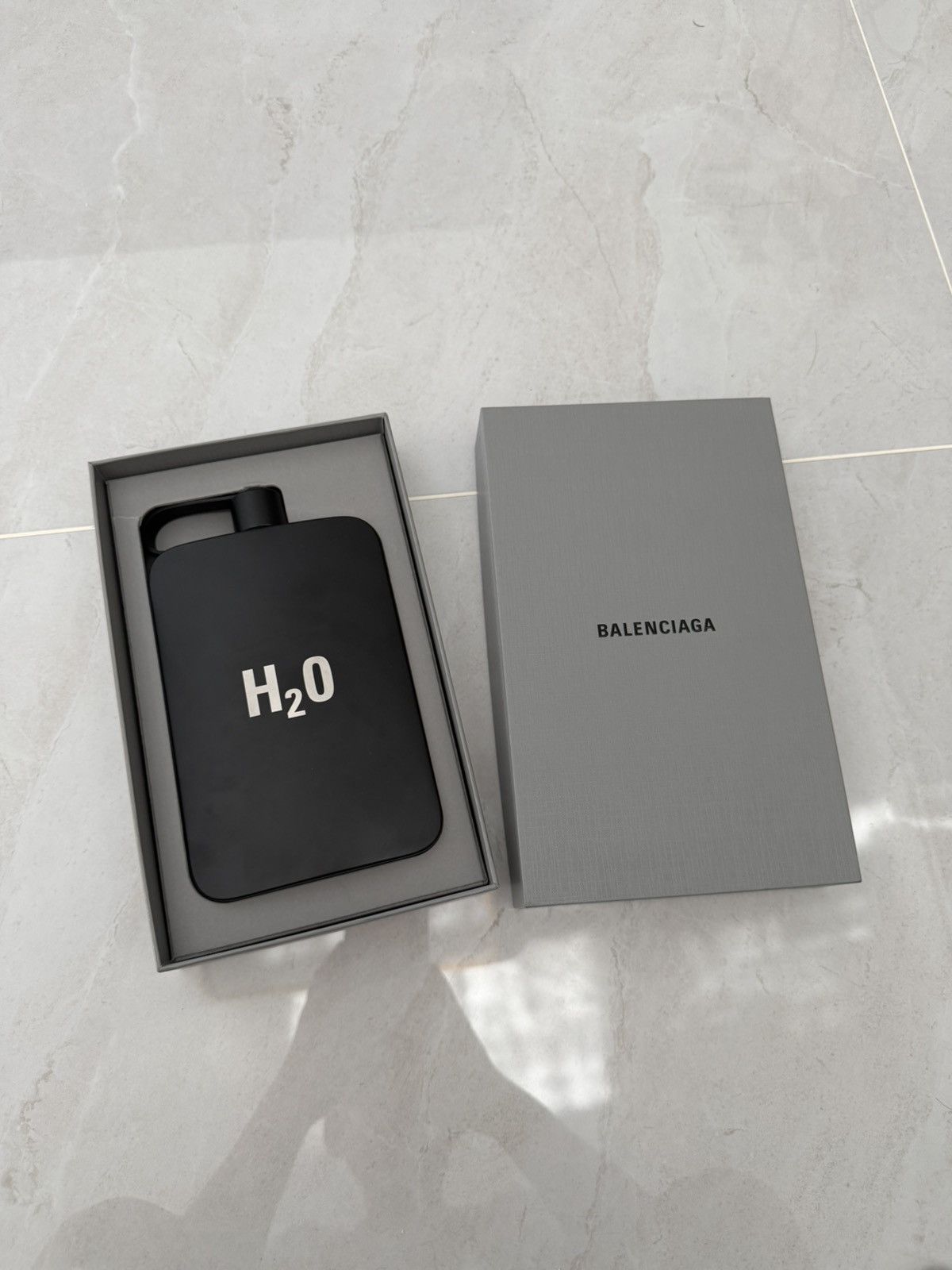 Balenciaga Balenciaga H2O Stainless Steel Water Bottle Size ONE SIZE - 1 Thumbnail