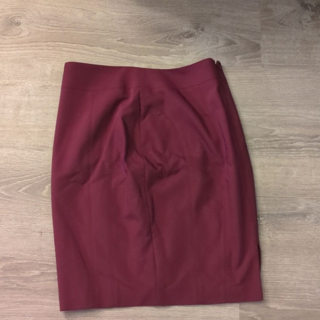 Express Express Purple Pencil Skirt Size 8 Size 30" / US 8 / IT 44 - 6 Thumbnail
