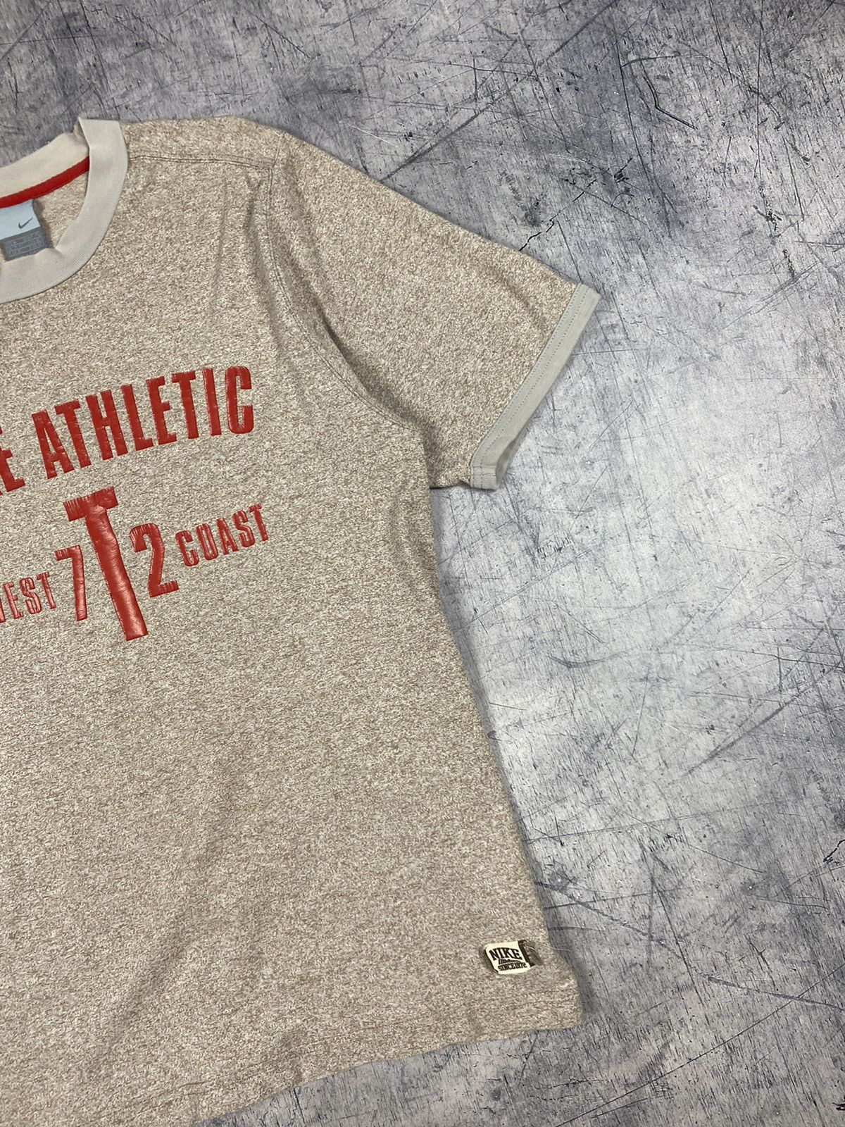 Nike Vintage Nike Athletic Drill Big Logo Tee T Shirt Size US M / EU 48-50 / 2 - 4 Thumbnail