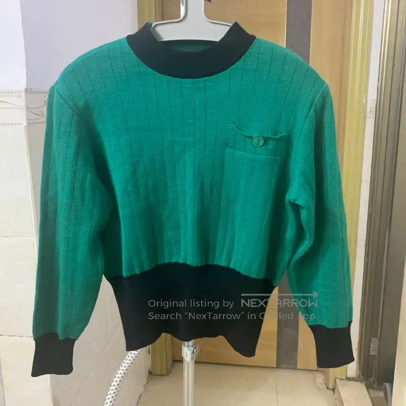 Yves Saint Laurent YSL Green Wool Sweater with Contrast Hem . Size M / US 6-8 / IT 42-44 - 1 Thumbnail