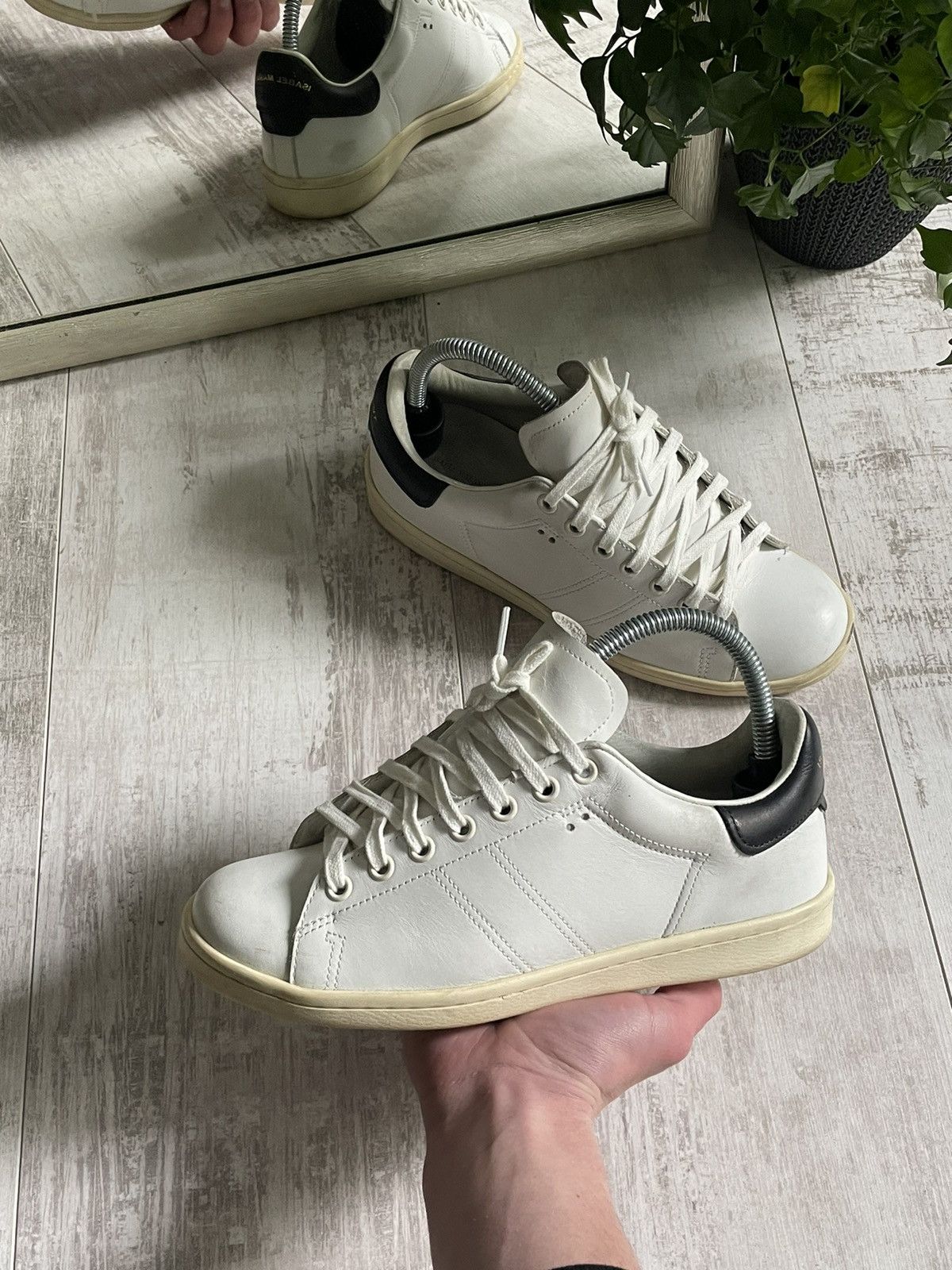 Isabel Marant × Isabel Marant Etoile Isabel Marant Etoile White Leather Sneakers Size US 7 / IT 37 - 2 Thumbnail