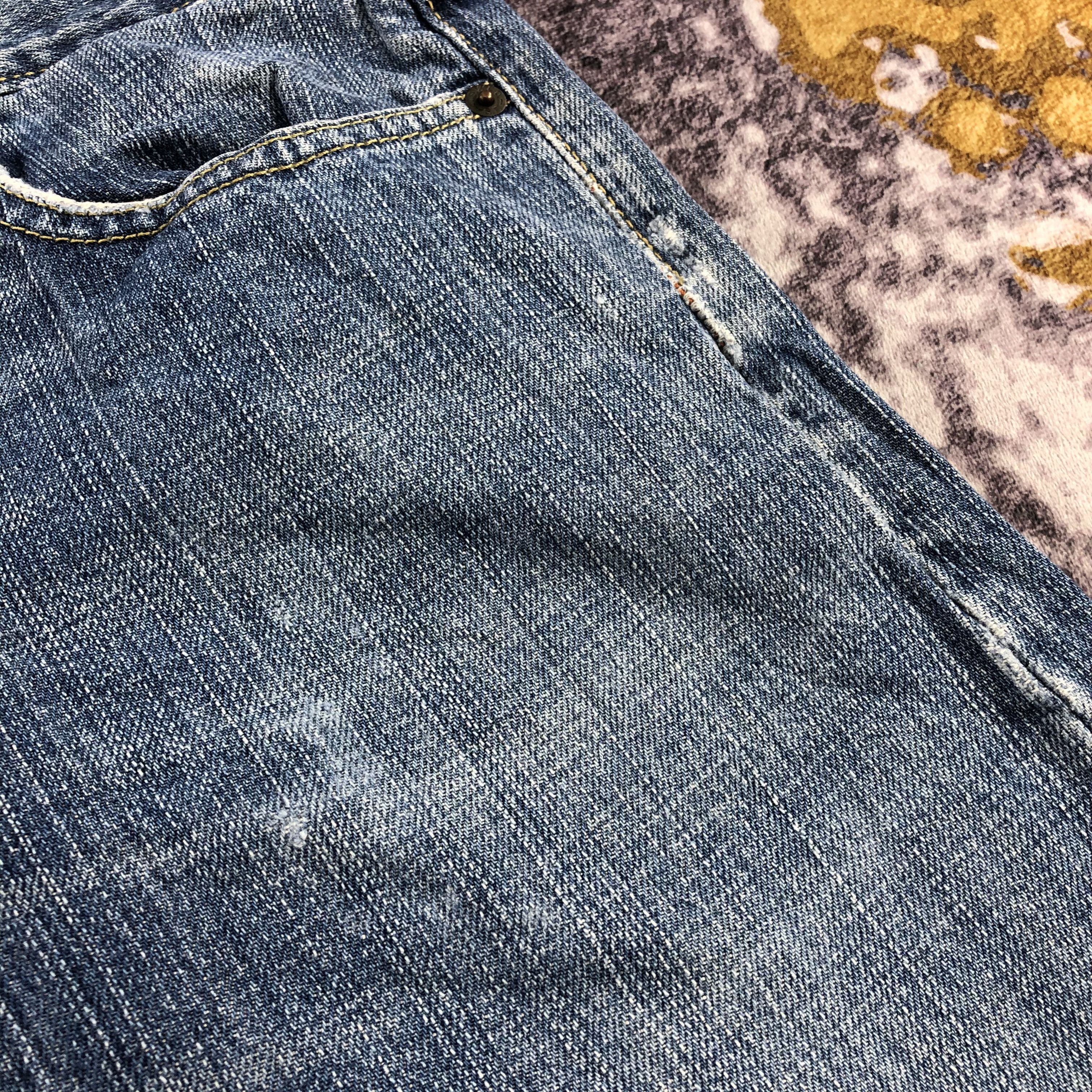 Levi's × Vintage Vintage Blue Wash Levis 514 Jeans-JM3137 Size US 31 - 8 Thumbnail