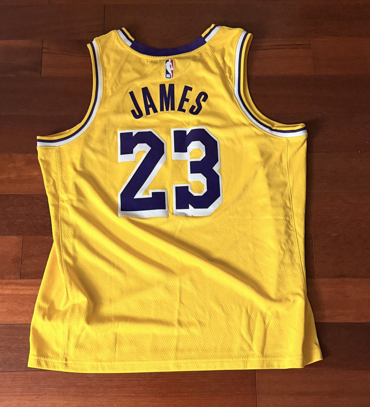 Nike LeBron James LA Lakers Nike Dri-Fit NBA Jersey- Size XL Size US XL / EU 56 / 4 - 5 Thumbnail