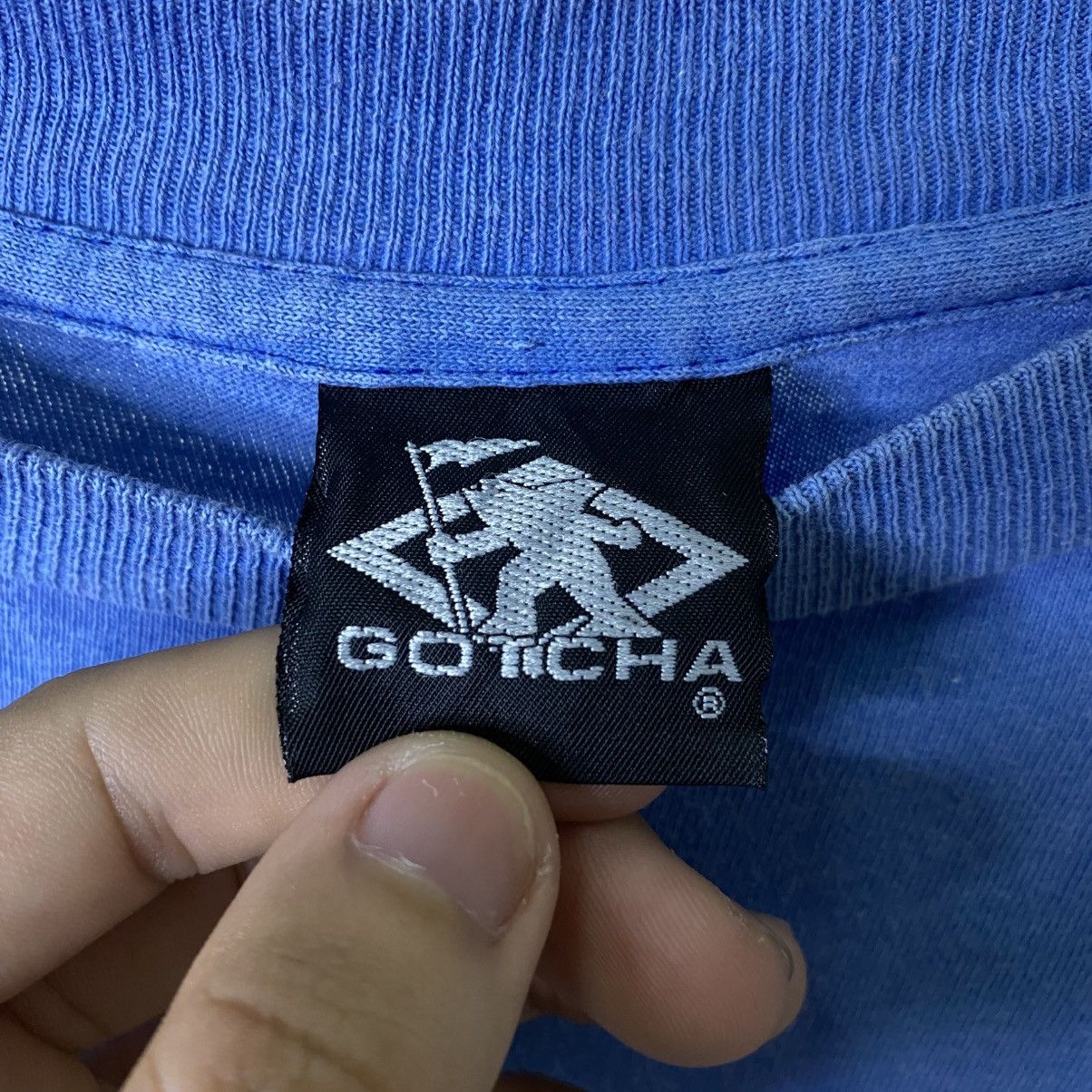 Gotcha Vintage 1990s Gotcha Surf T Shirt Size US M / EU 48-50 / 2 - 4 Thumbnail